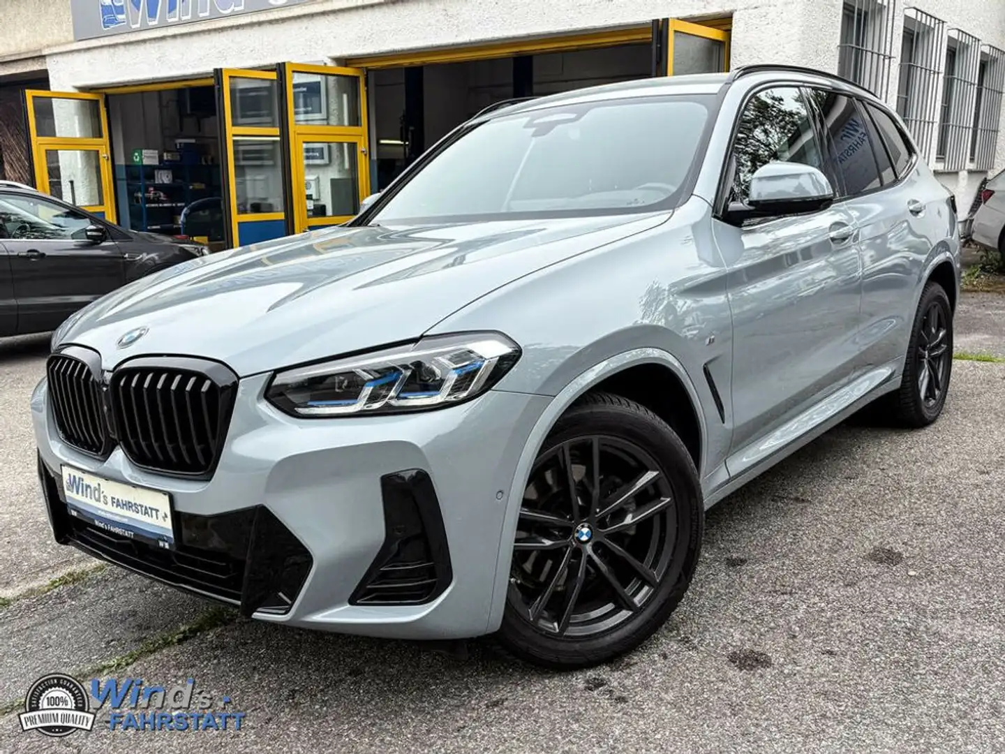BMW X3 xDrive 20d M Sport  Voll / Voll Grau - 1