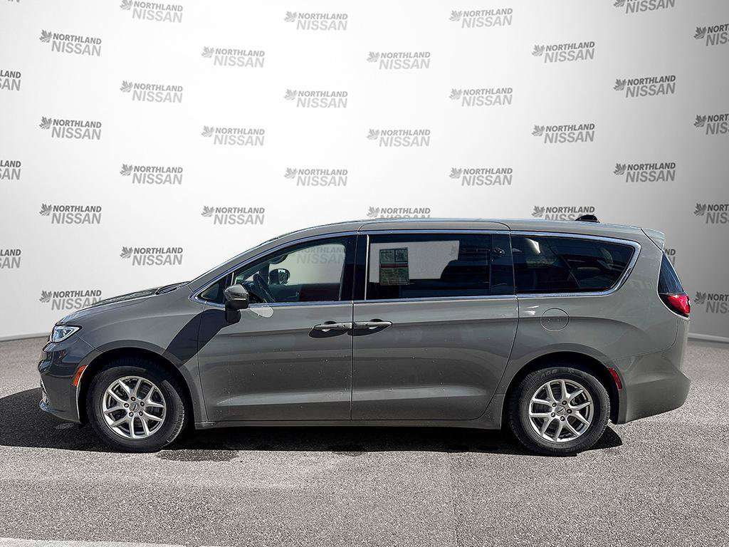 2023 Chrysler Pacifica