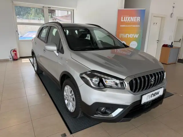 Suzuki SX4 S-Cross SuzukiSX4S-Cross1,4