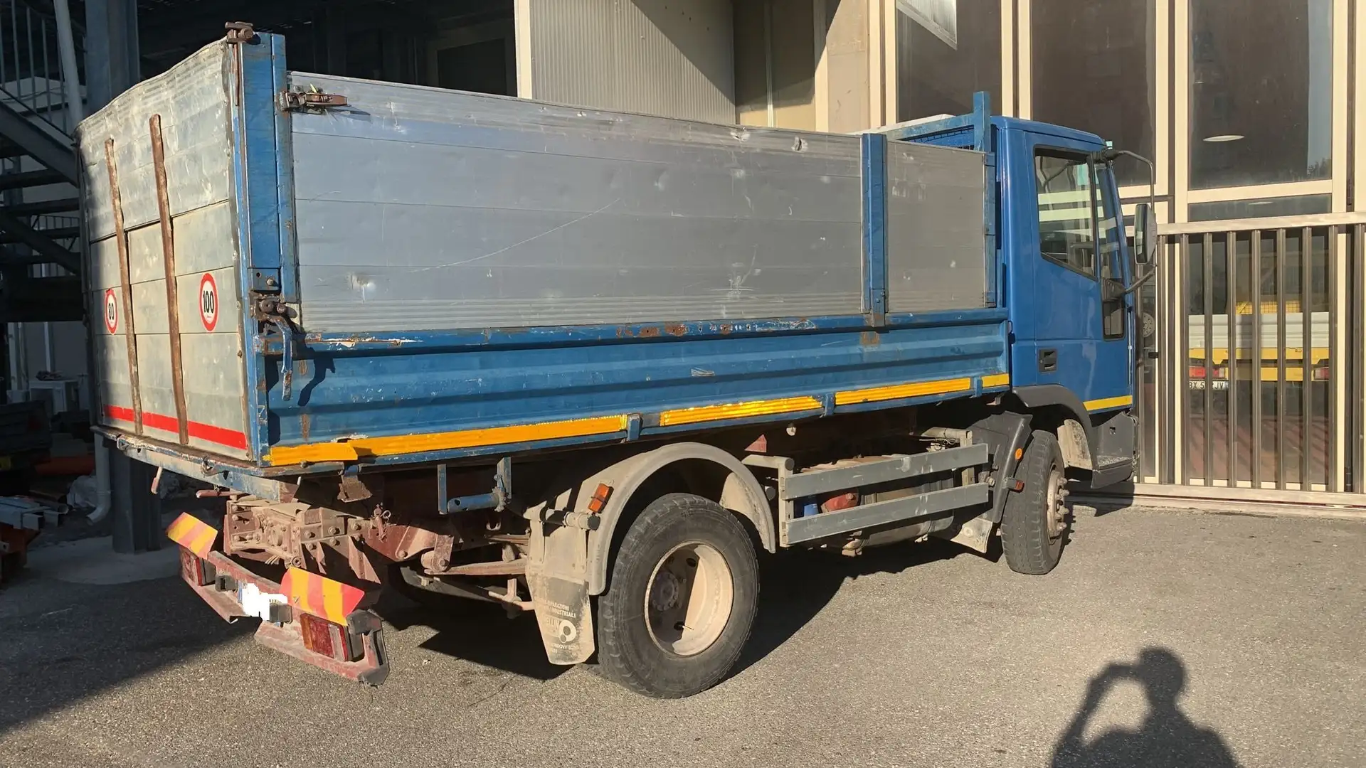 Iveco EUROCARGO K 80E18 Blu/Azzurro - 2