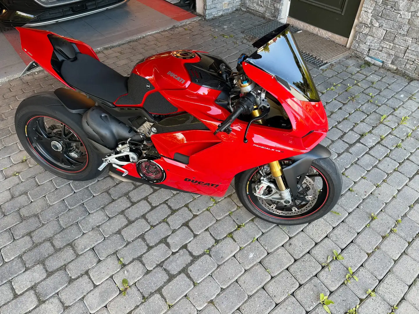 Ducati Panigale V4 S Piros - 2