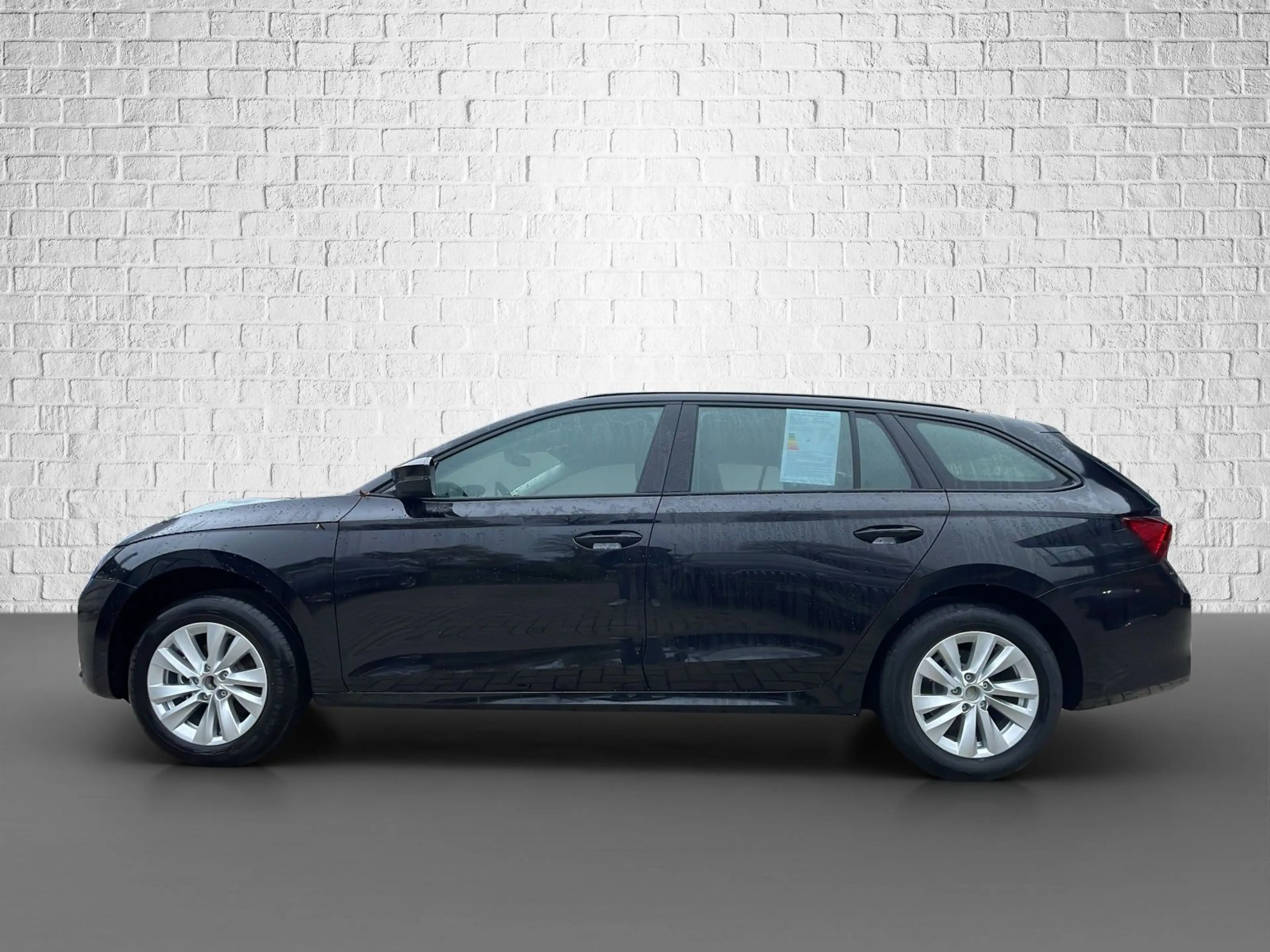 Skoda Octavia Combi 1.5 TSI mHEV DSG - Essence — photo 2
