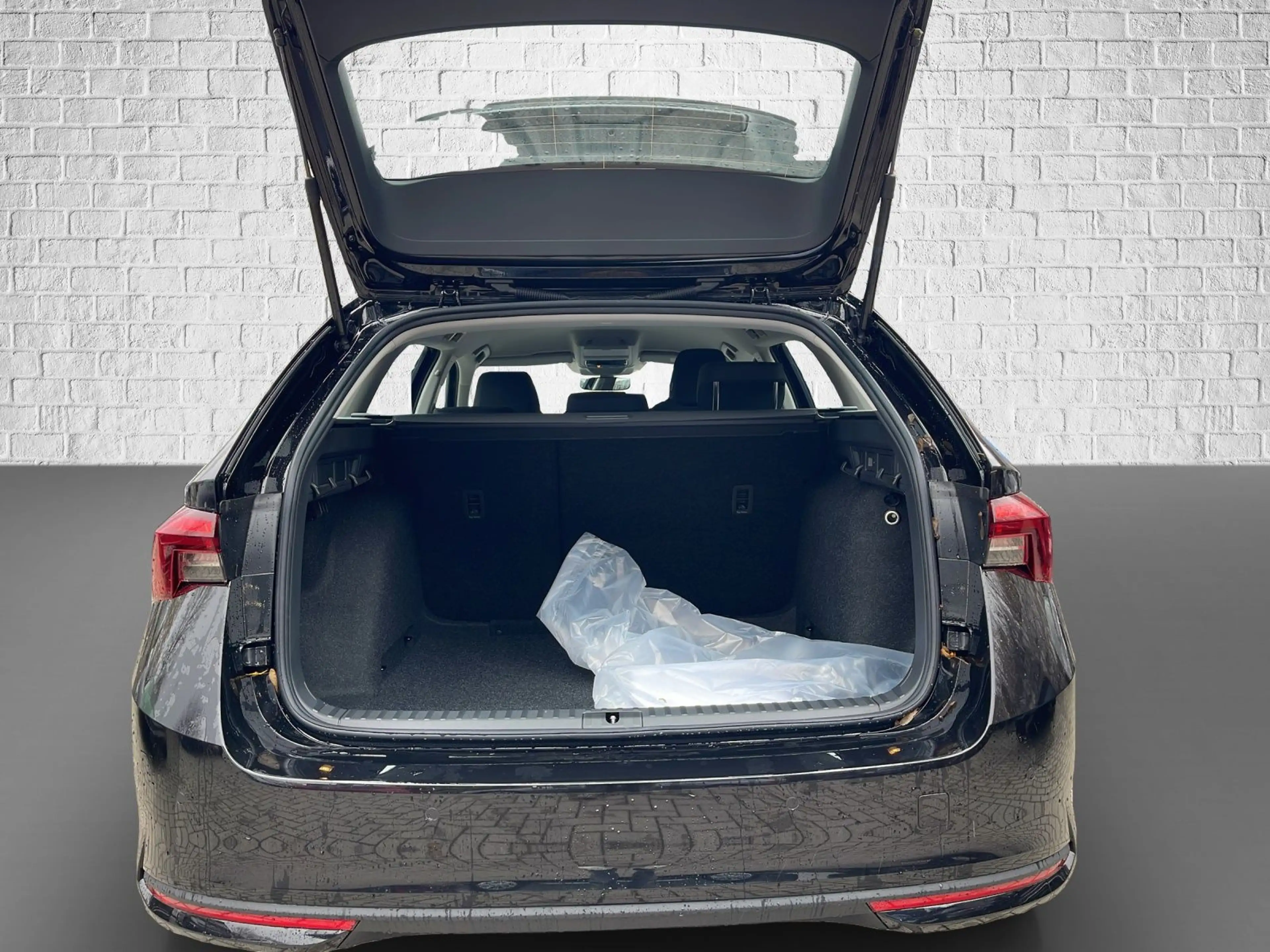 Skoda Octavia Combi 1.5 TSI mHEV DSG - Essence — photo 9