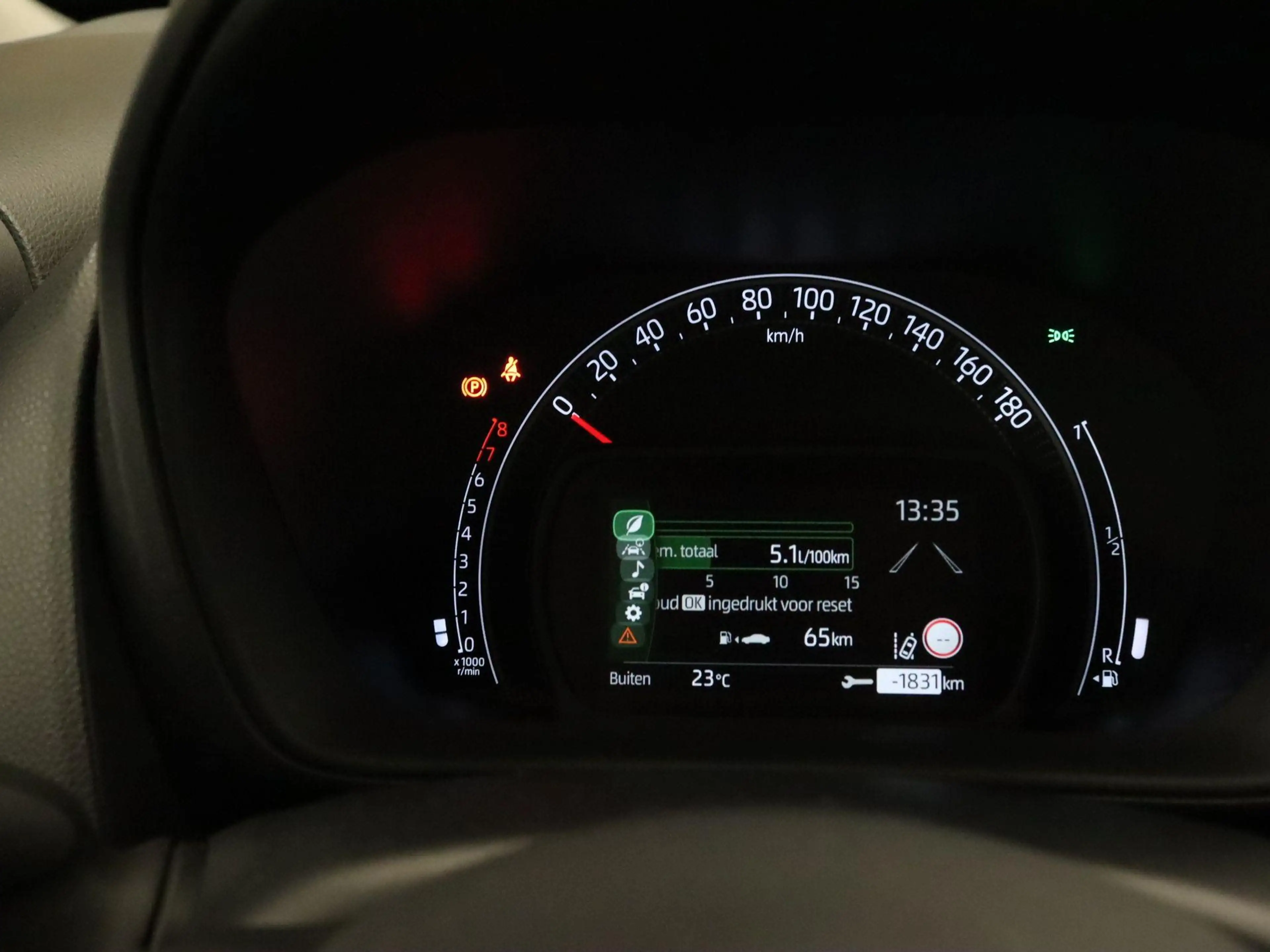Toyota Aygo X 1.0 VVT-i MT Play - ORIGINEEL NEDERLANDSE AUTO - A — photo 3