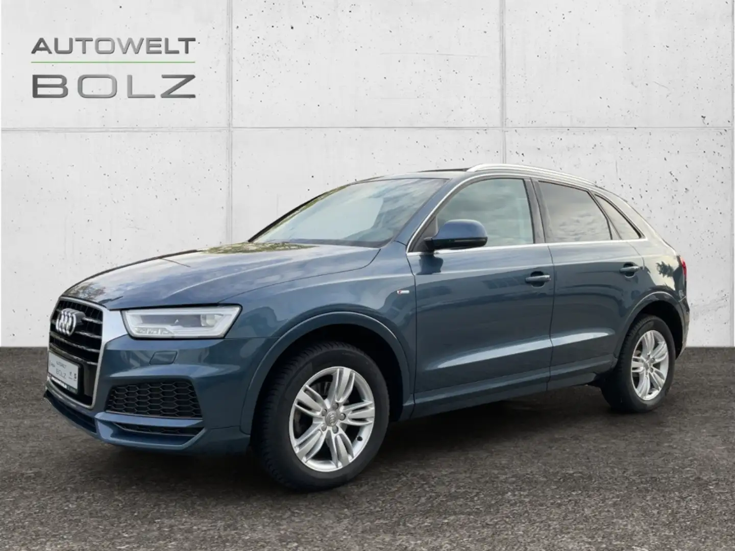 Audi Q3 S-Line 1.4 TFSI Navi LED S-LineExt TechSelect 2-Zo Blau - 1