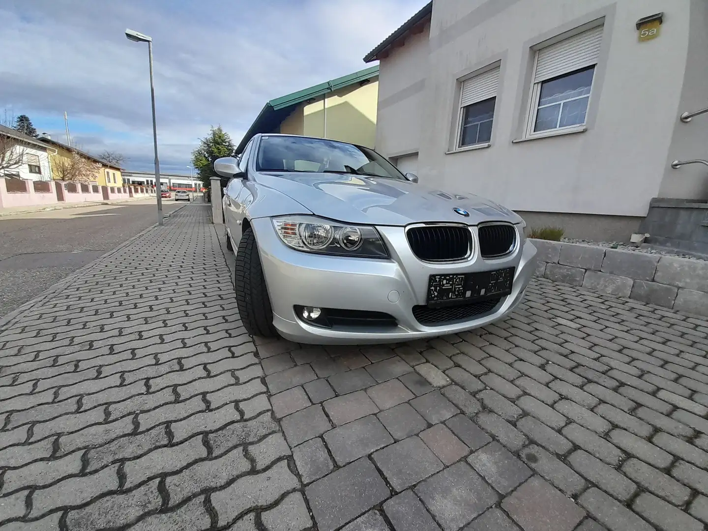BMW 318 Silber - 1