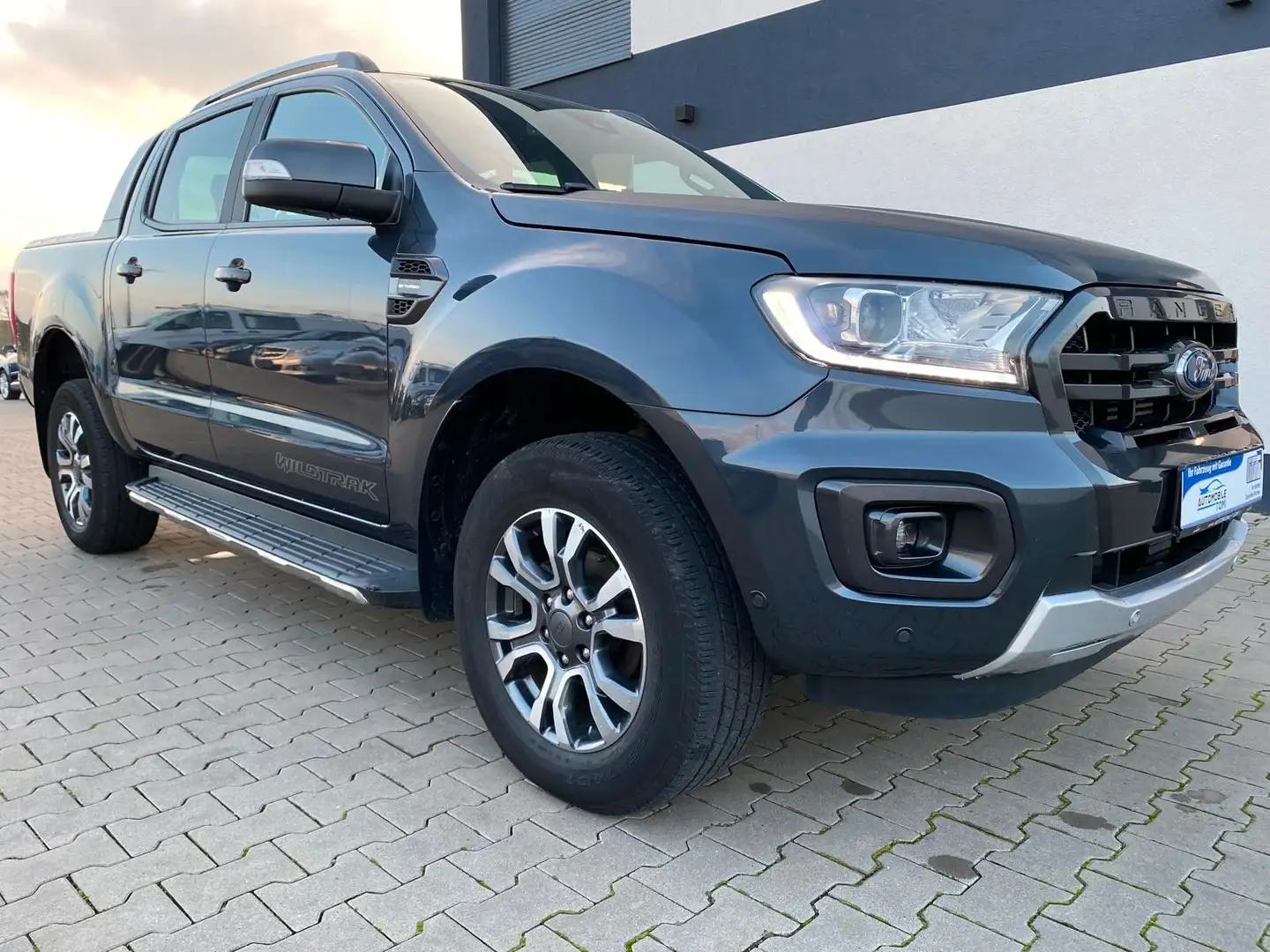 Ford Ranger Wildtrak Doppelkabine 4x4 Grau - 1