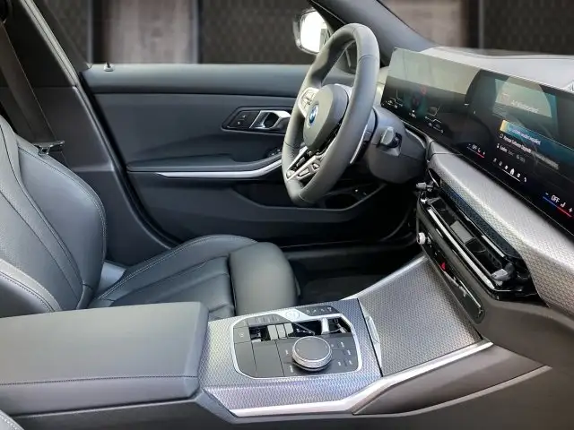BMW 330 e xDrive Limousine G20 Ansicht 6