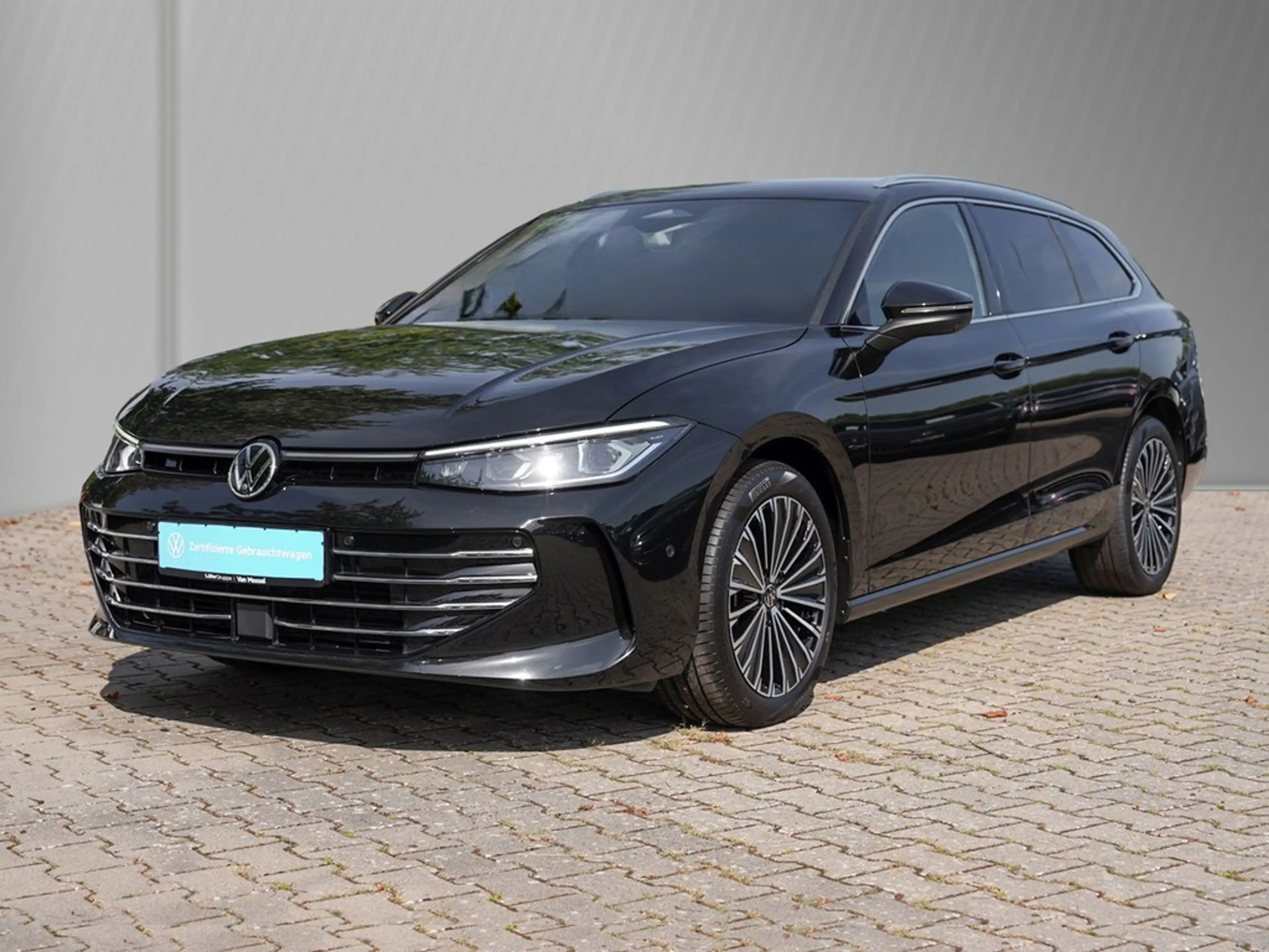 Volkswagen Passat Variant 2.0 TDI DSG Elegance *IQ-Drive*AHK*Head-up*DCC-... — photo 2