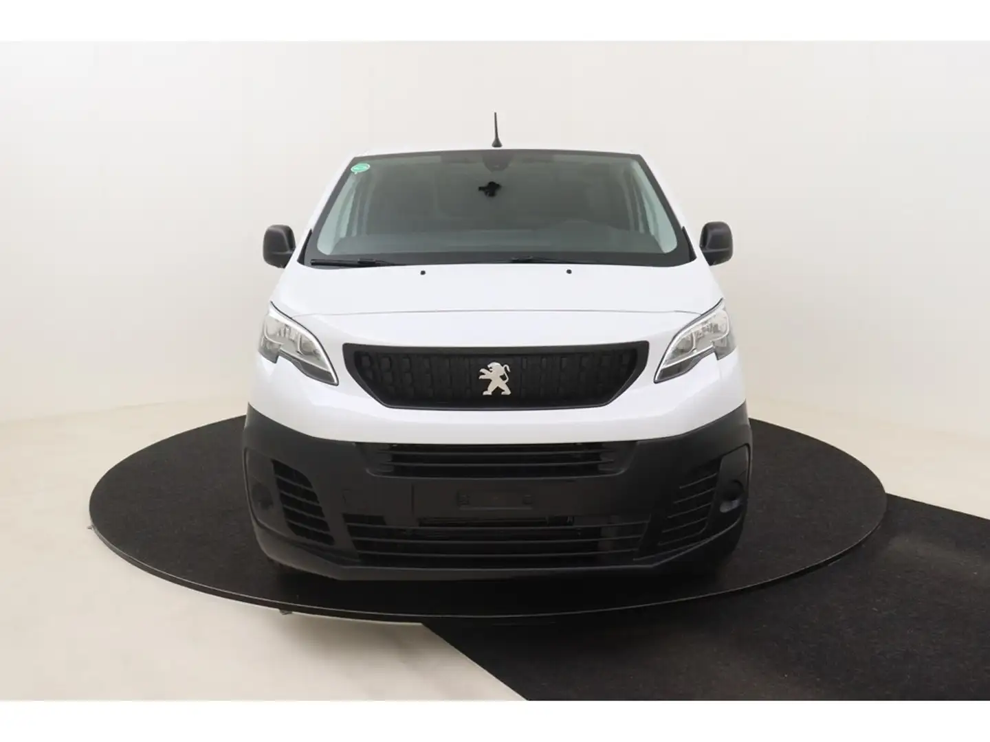 Peugeot Standard 50 kWh 136 hp Wit - 2