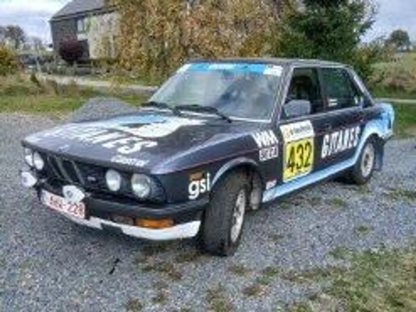BMW 520 Синій - 2