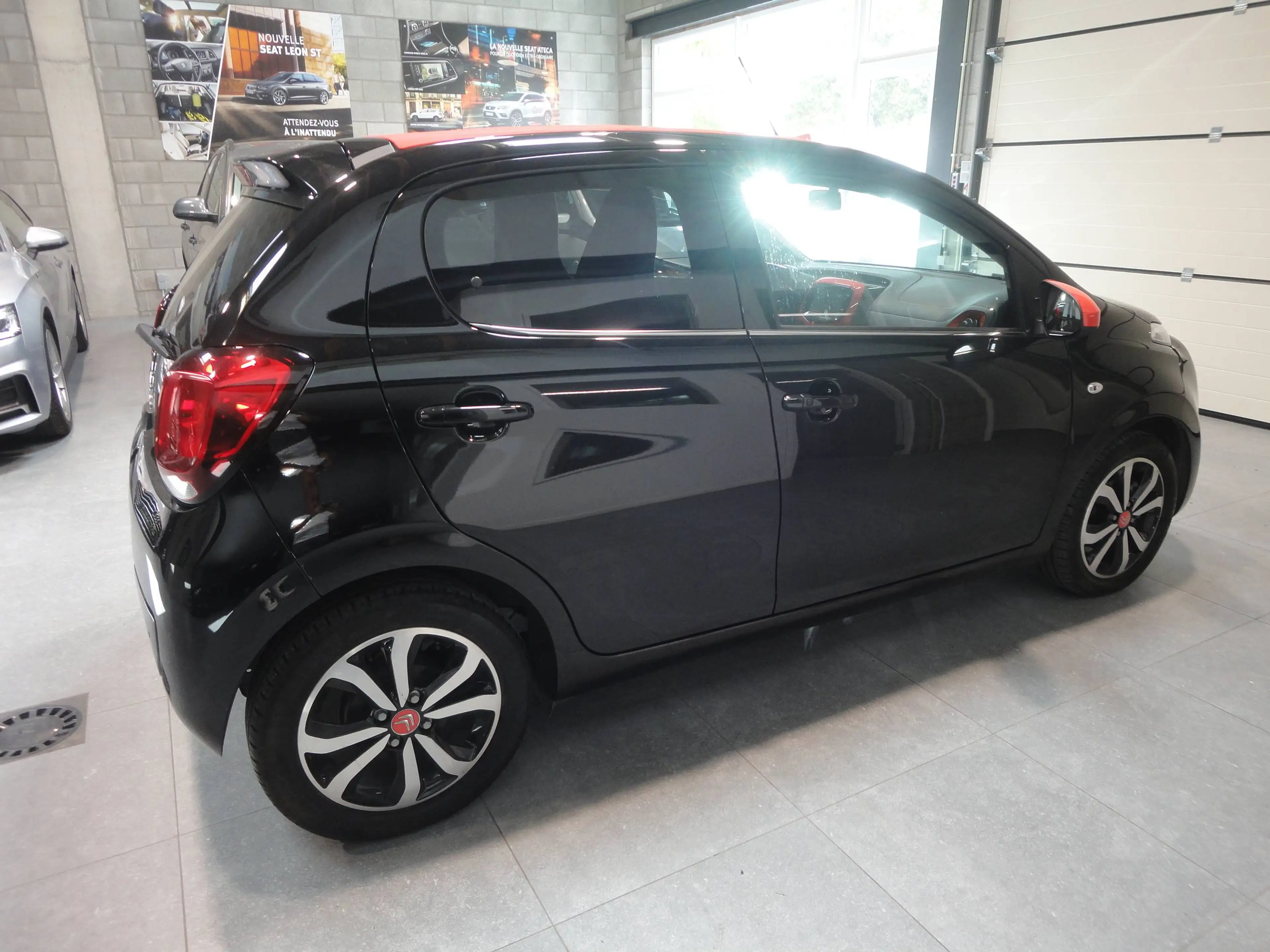Citroen C1 C1 1.0 VTi Airscape Feel Edition Sailor ETG — photo 4