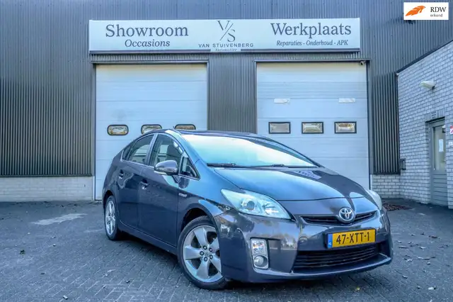 Toyota Prius 1.8 Aspiration KEYLESS APK Dealer onderhoud APK