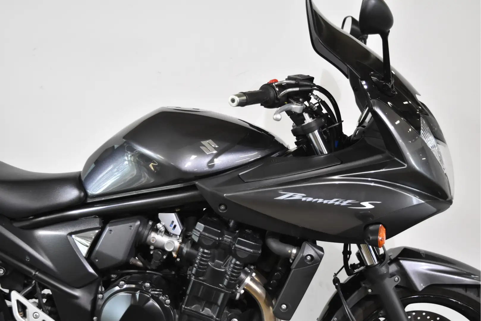 Suzuki GSF 650 SA BANDIT - 2