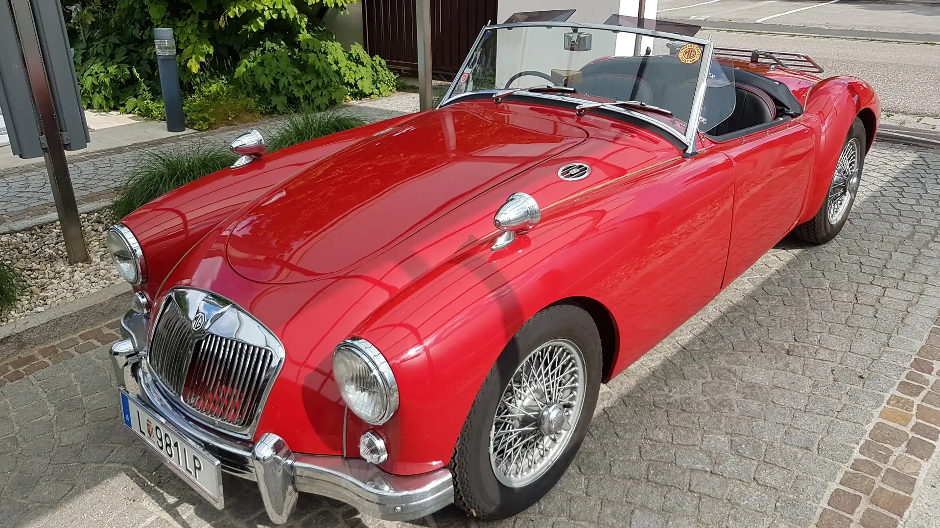 MG MGA 1500 Rojo - 1