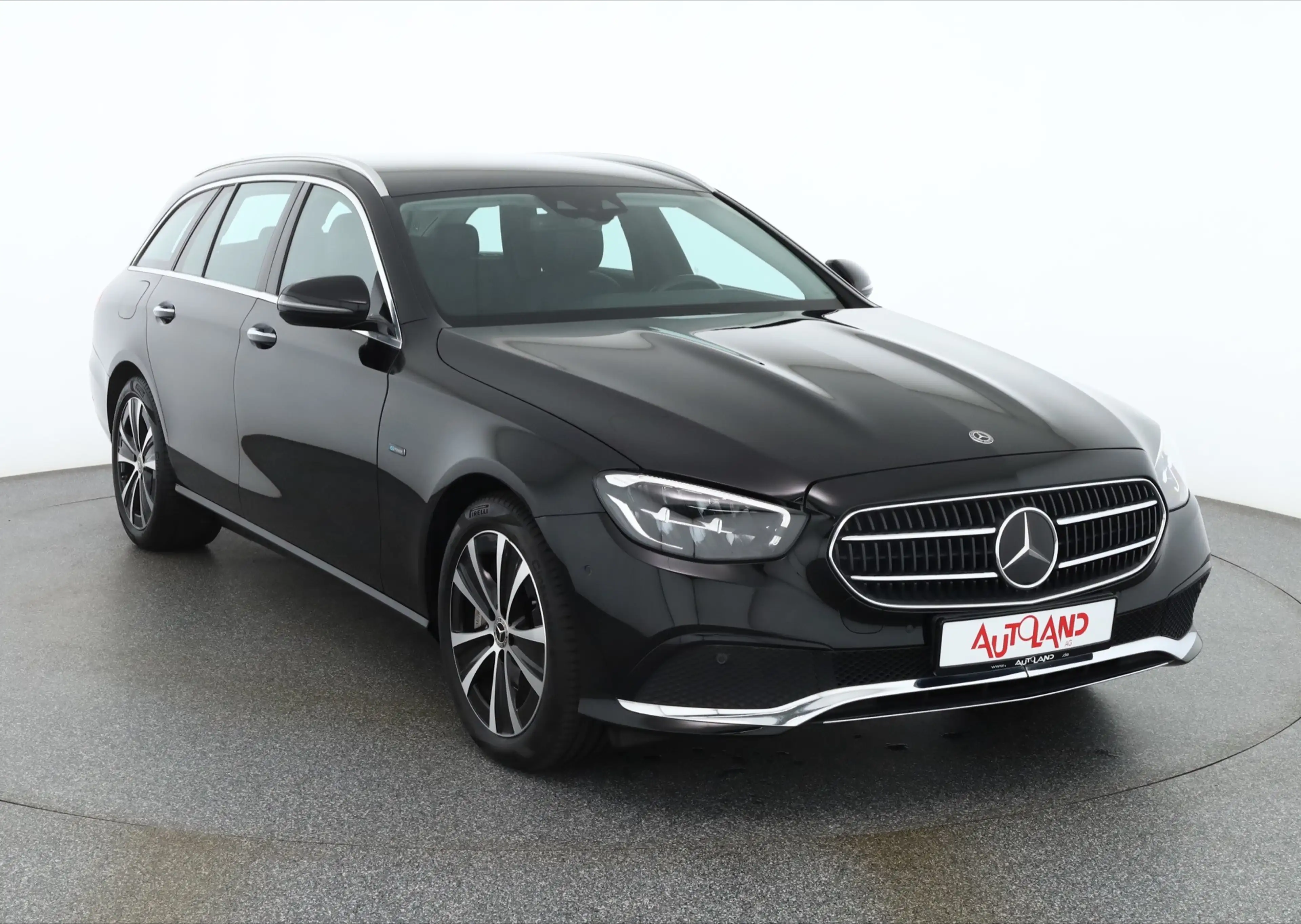 Mercedes-Benz E 300 E300 de T 9G-Tronic LED Navi Sitzheizung Kamera — photo 7