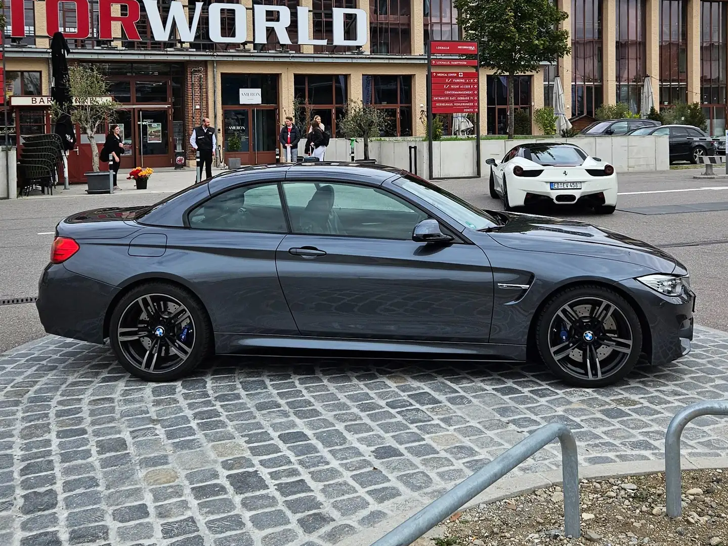 BMW M4 M4 Cabrio DKG HUD Drivers Package M Performance Gris - 2