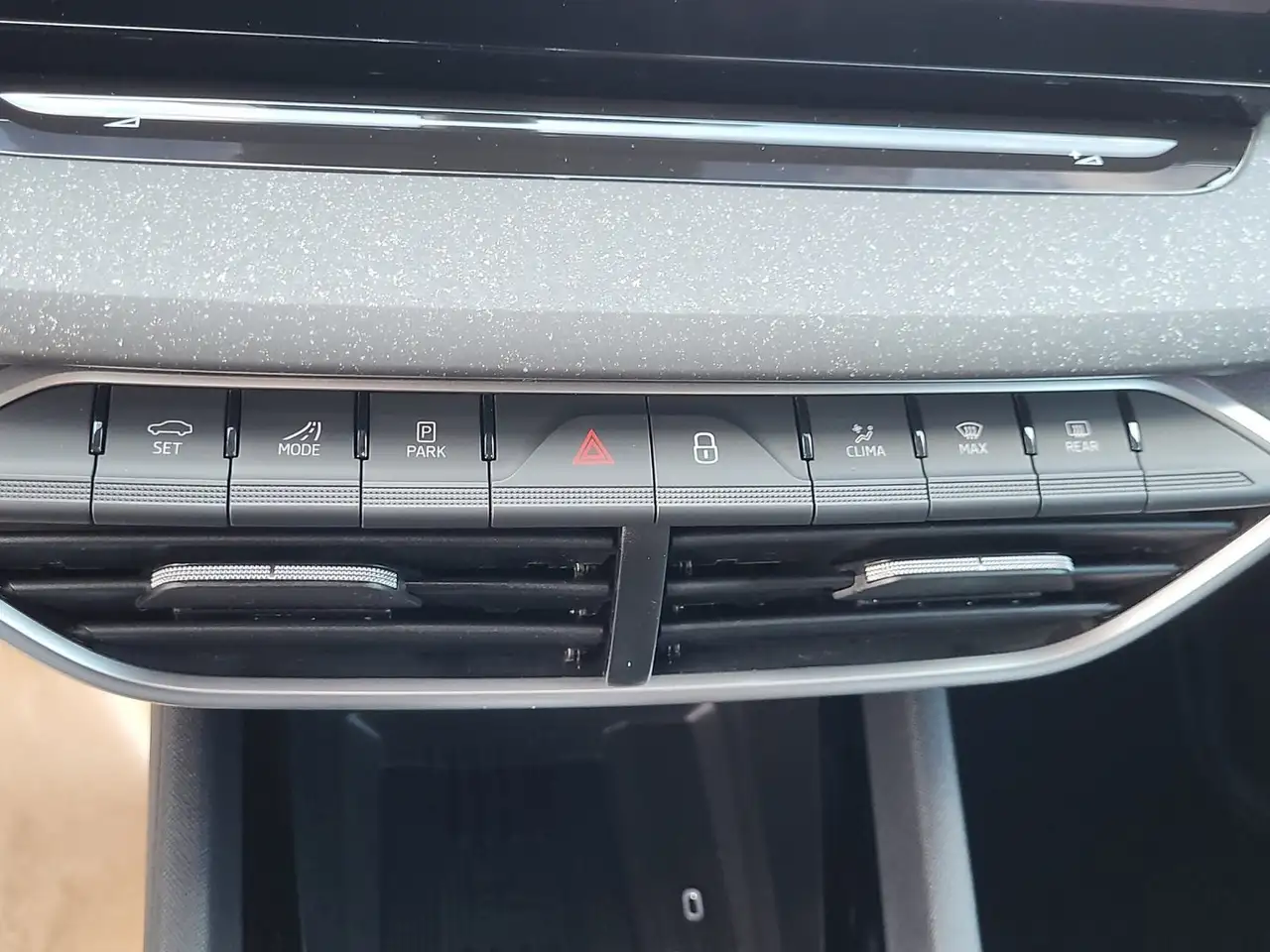 Skoda Octavia 2026 — фото 12