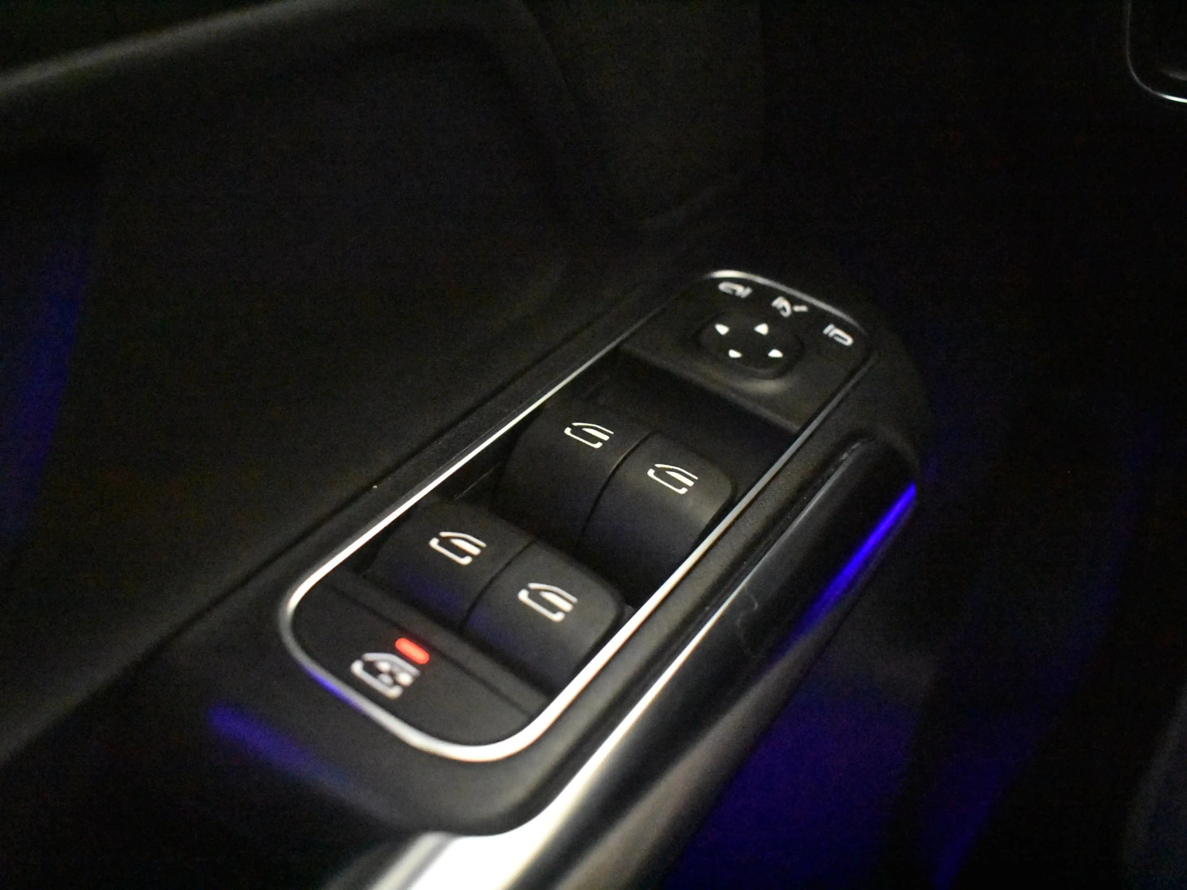 Mercedes-Benz GLA 250 4MATIC AMG Line l Pano Dak l Leder/Alcantara l Tre — photo 26