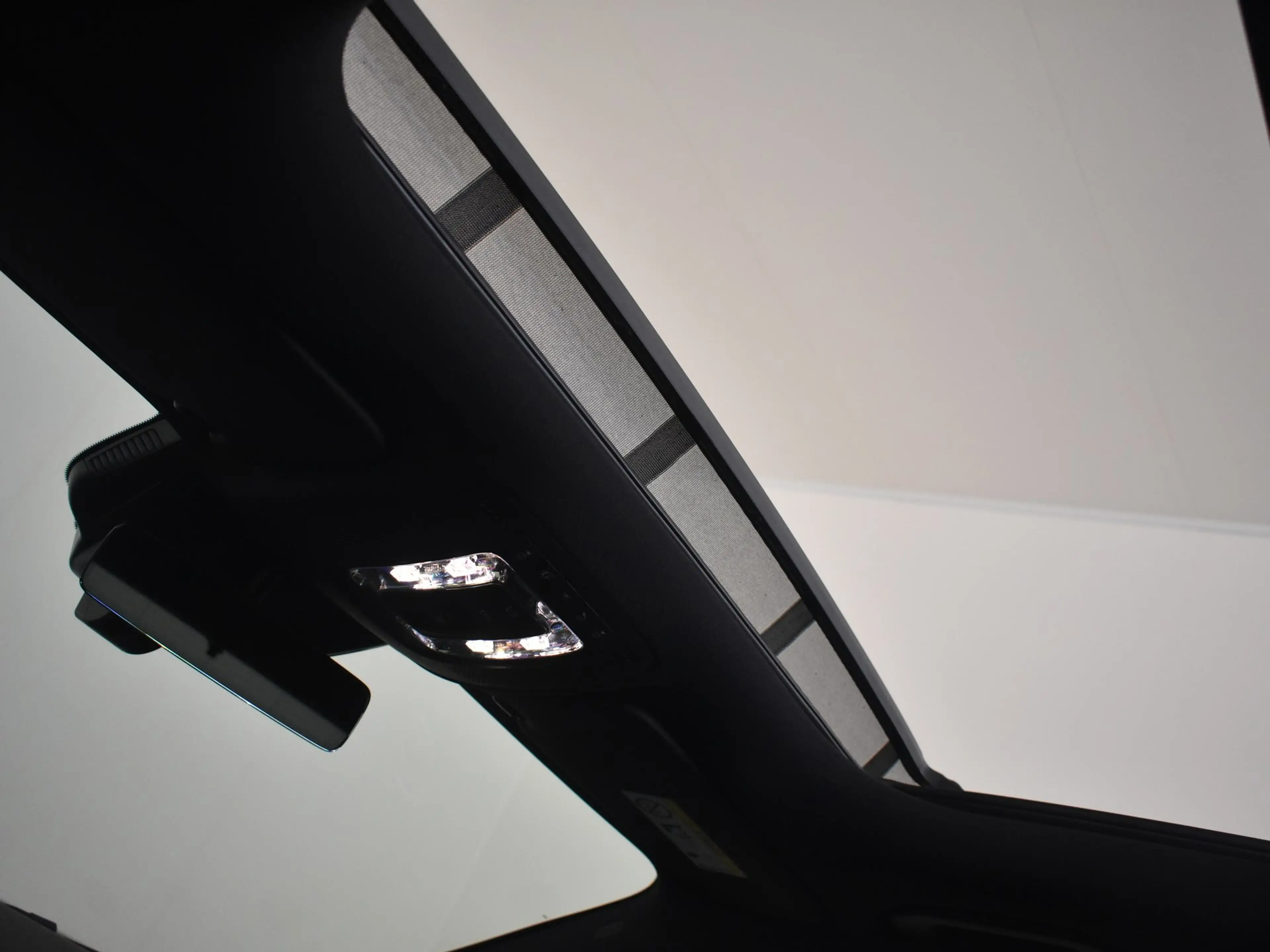 Mercedes-Benz GLA 250 4MATIC AMG Line l Pano Dak l Leder/Alcantara l Tre — photo 33