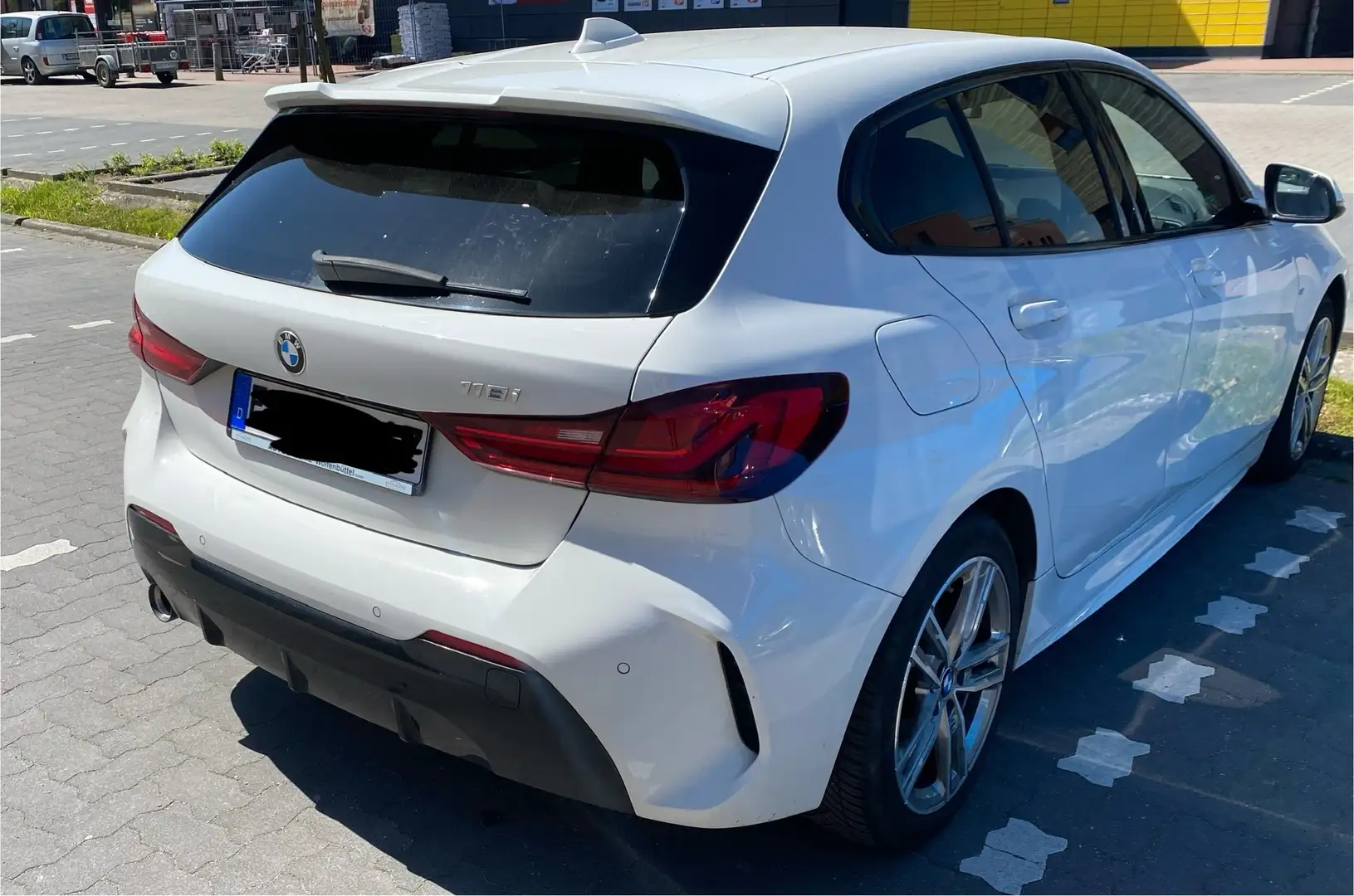 BMW 118 118i Aut. Sport Line Weiß - 2