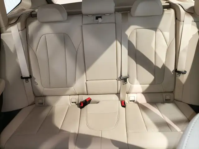 BMW X3 view 15