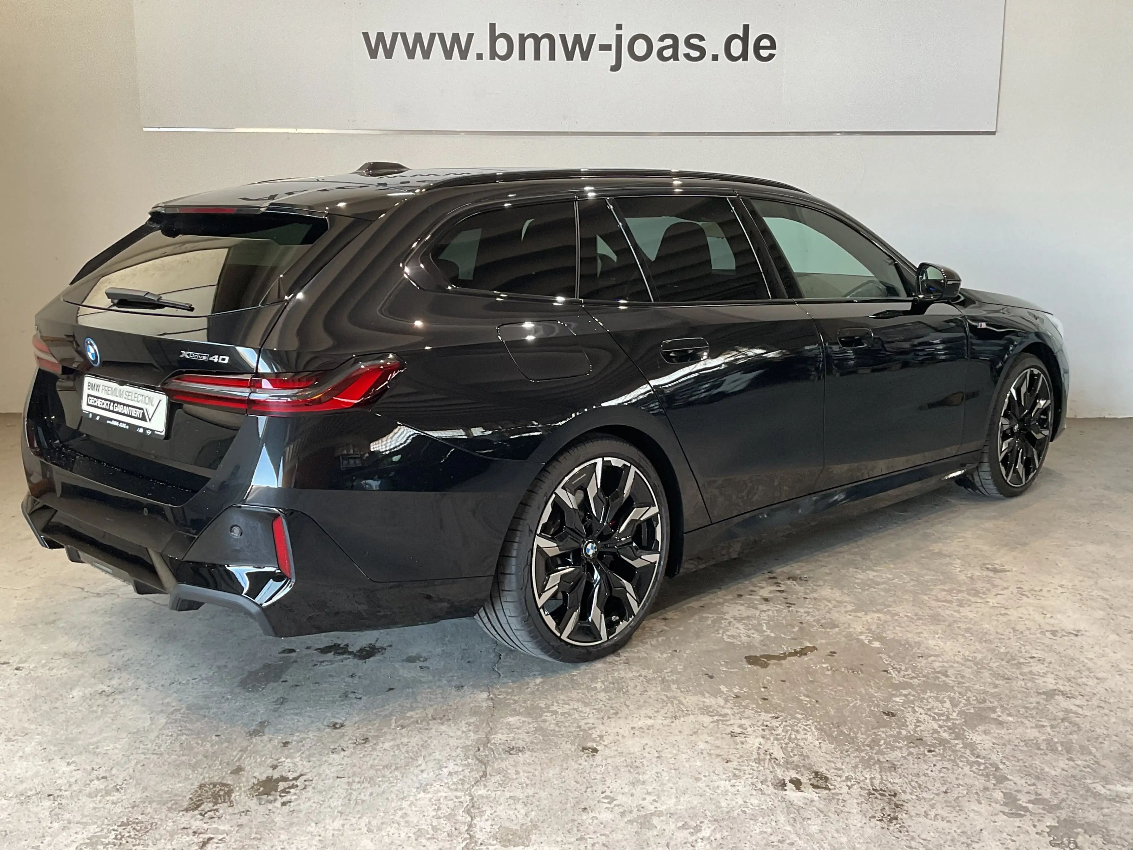 BMW i5 xDrive40 Sitzbelüftung vorn, Glasdach, Bowers & Wi — photo 13