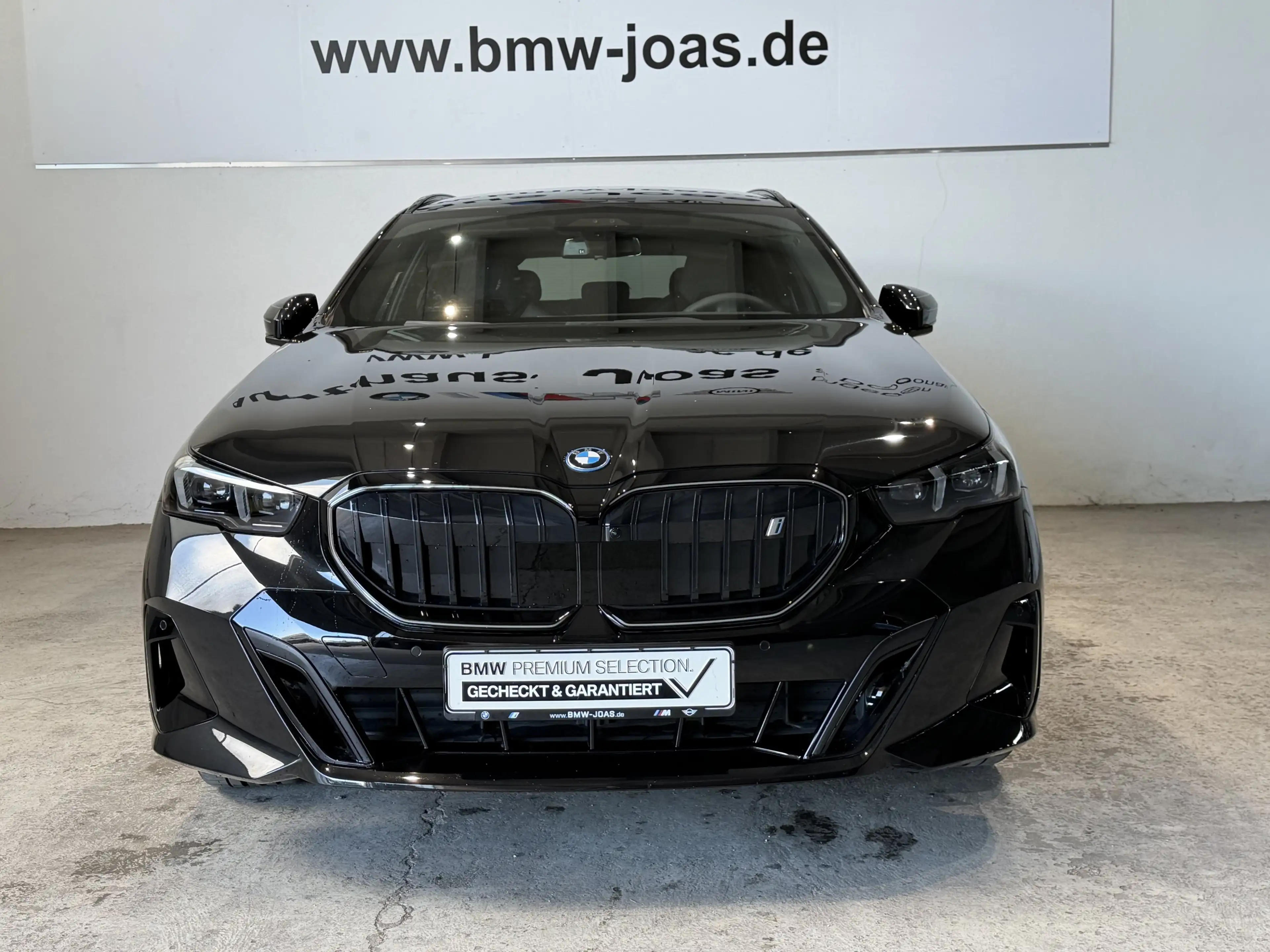 BMW i5 xDrive40 Sitzbelüftung vorn, Glasdach, Bowers & Wi — photo 2