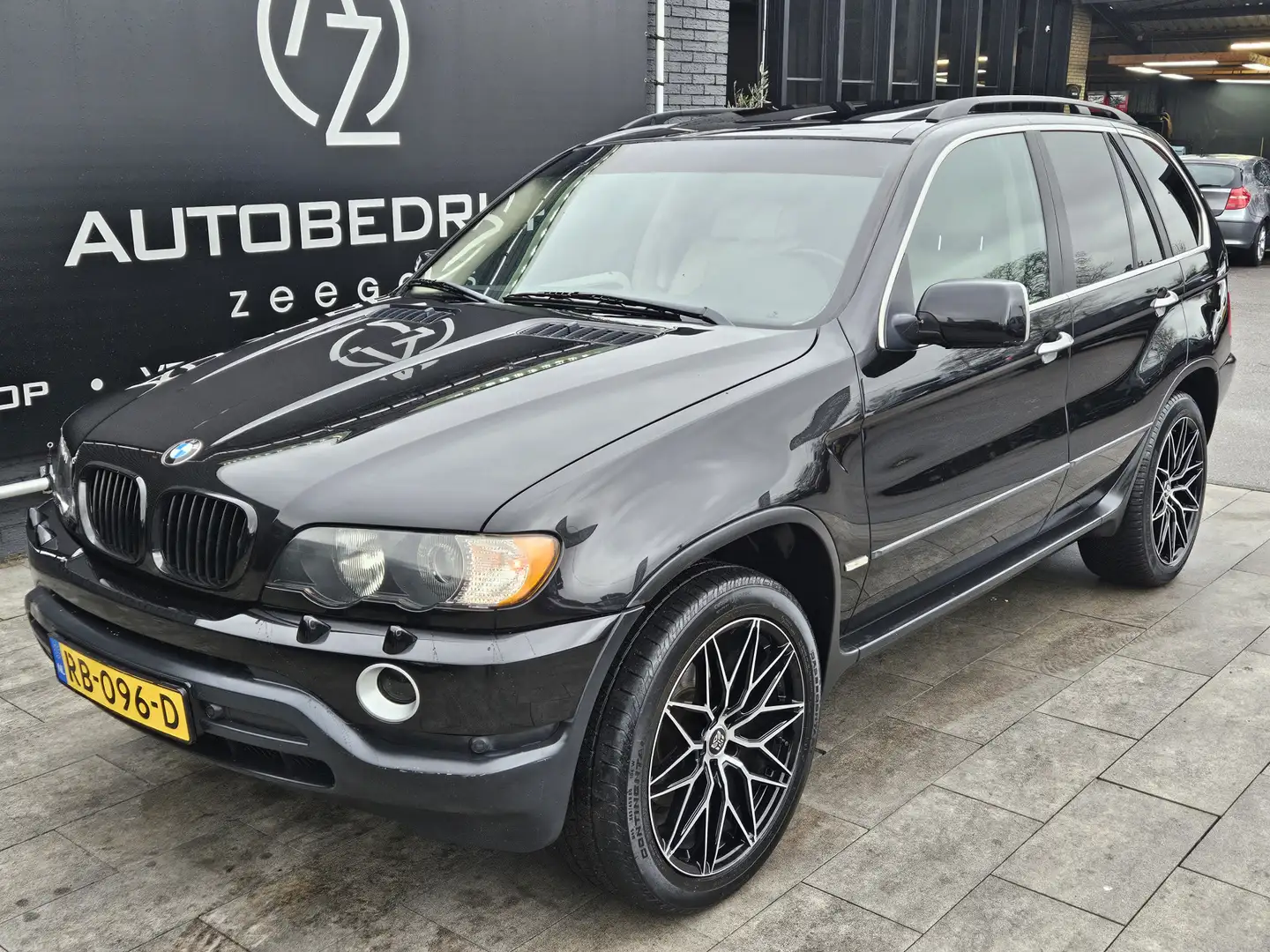 BMW X5 4.4i Executive *AC*Navi*Pano*LPG-G3* Noir - 2