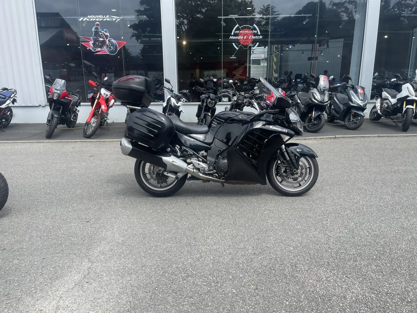 Kawasaki GTR 1400 Noir - 1