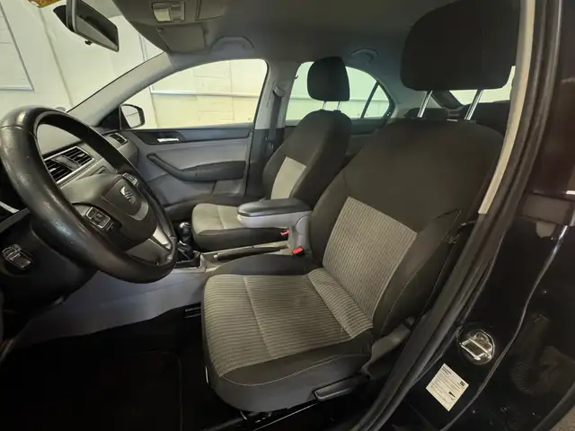 Seat Toledo view 10