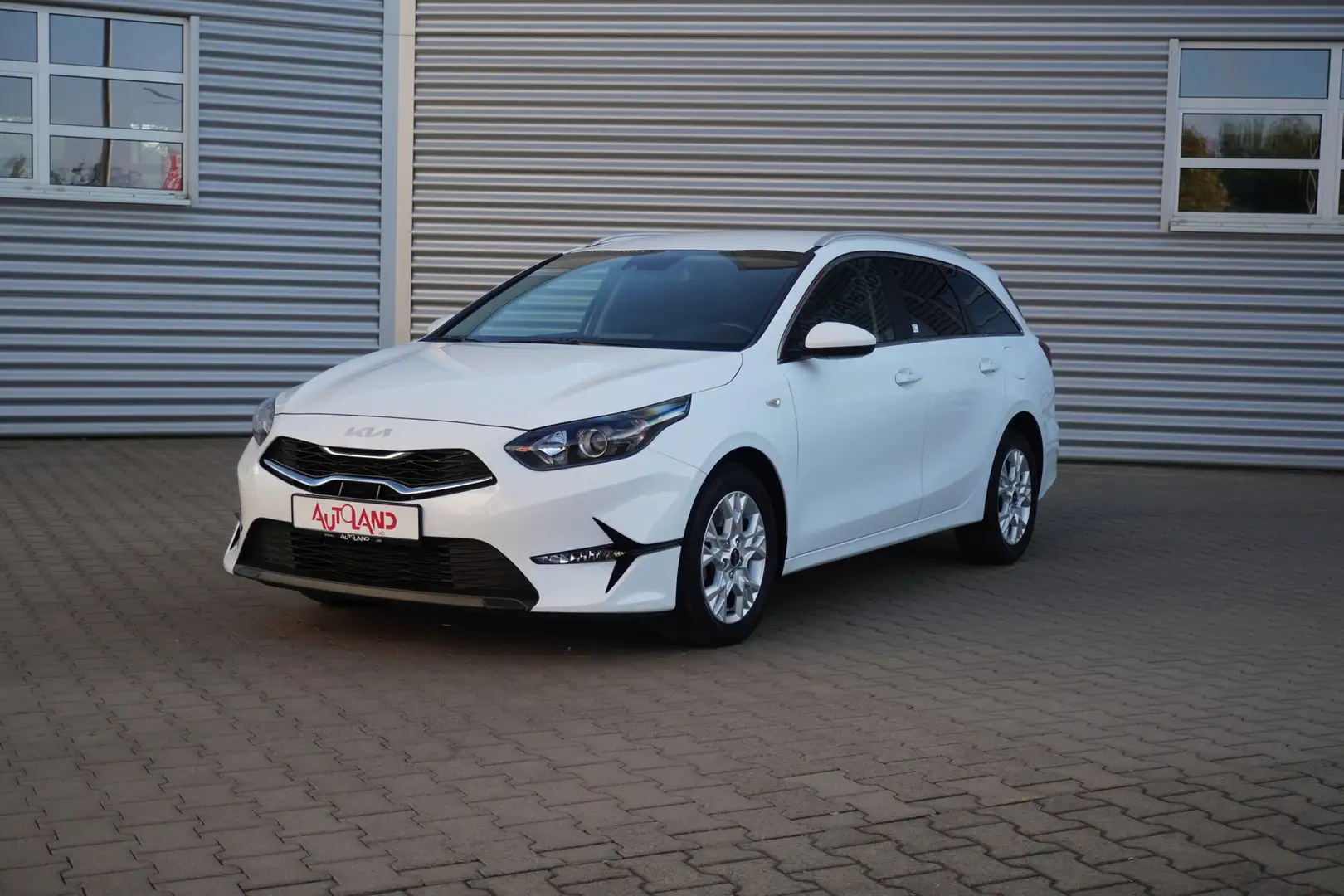 Kia Ceed SW / cee'd SW Ceed SW 1.5 T-GDI Kamera Android Apple Navi DAB Weiß - 2