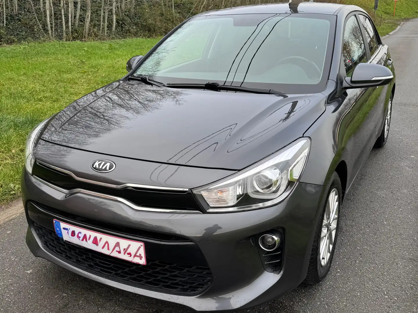 Kia Rio Rio 1.2 Fusion Gris - 1