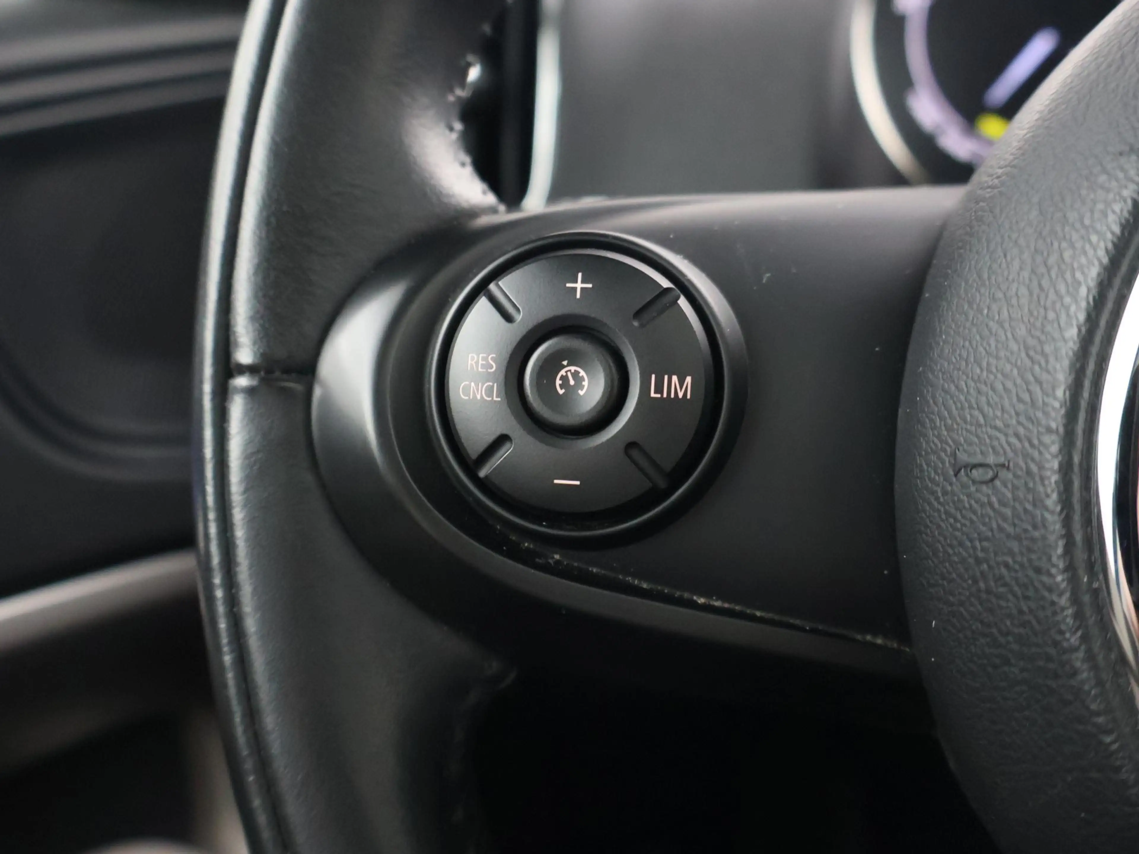 MINI Cooper SE Countryman 1.5 ALL4 224 PK CHILI PLUG-IN HYBRID + PANORAMA | — photo 32