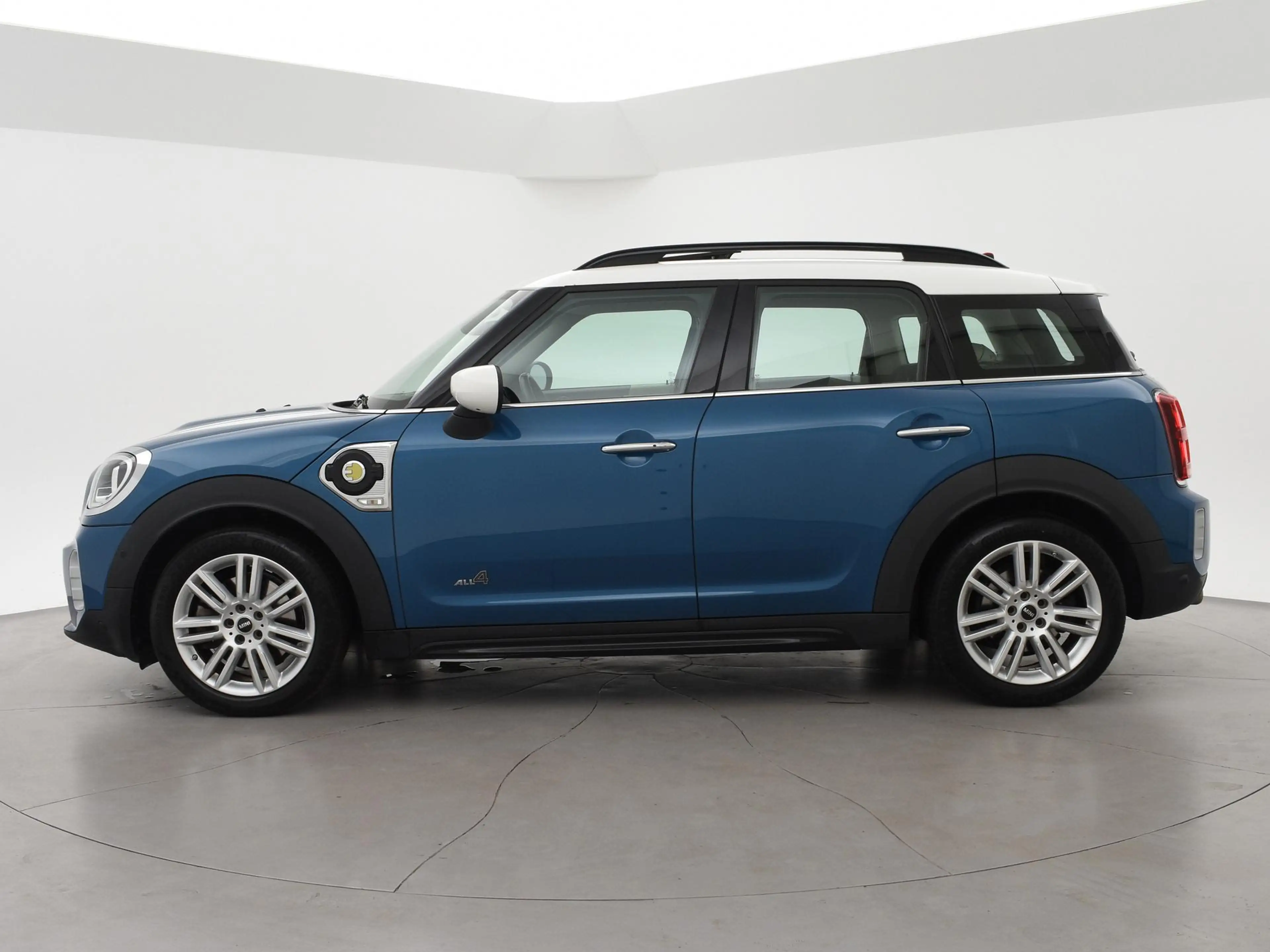 MINI Cooper SE Countryman 1.5 ALL4 224 PK CHILI PLUG-IN HYBRID + PANORAMA | — photo 5