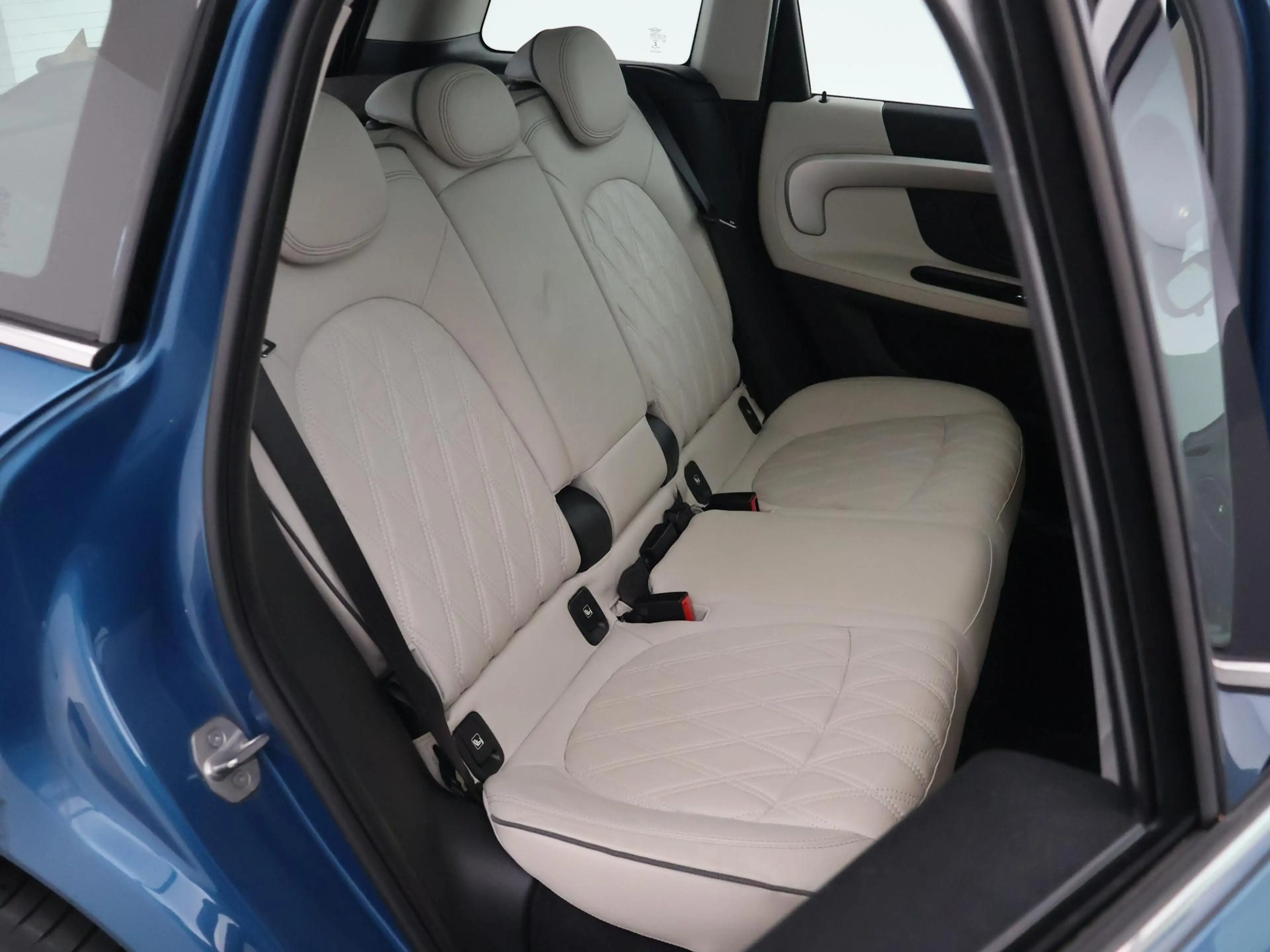 MINI Cooper SE Countryman 1.5 ALL4 224 PK CHILI PLUG-IN HYBRID + PANORAMA | — photo 12