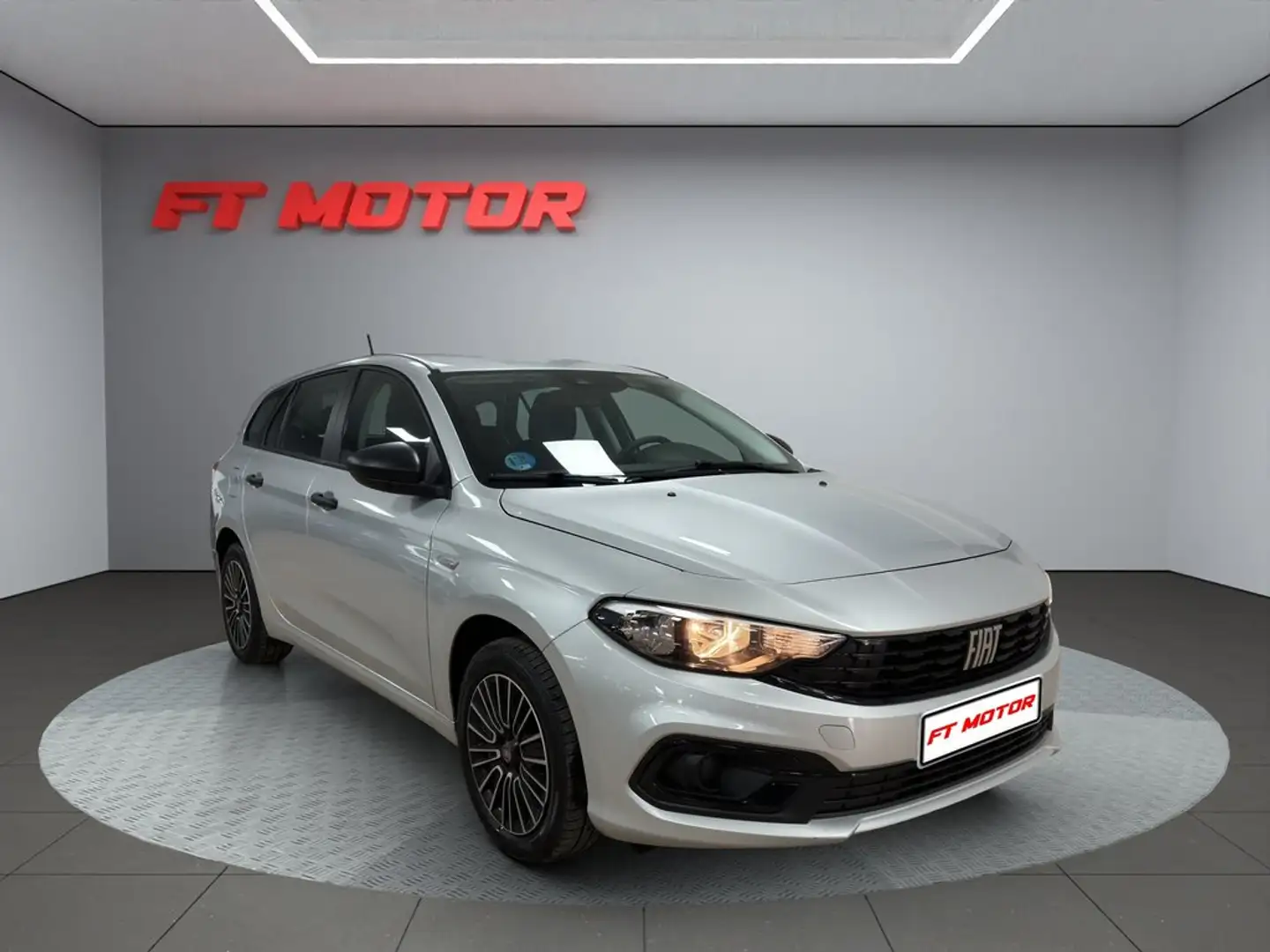 Fiat Tipo SW 1.5 Hybrid 97kW (130CV) DCT Gris - 1