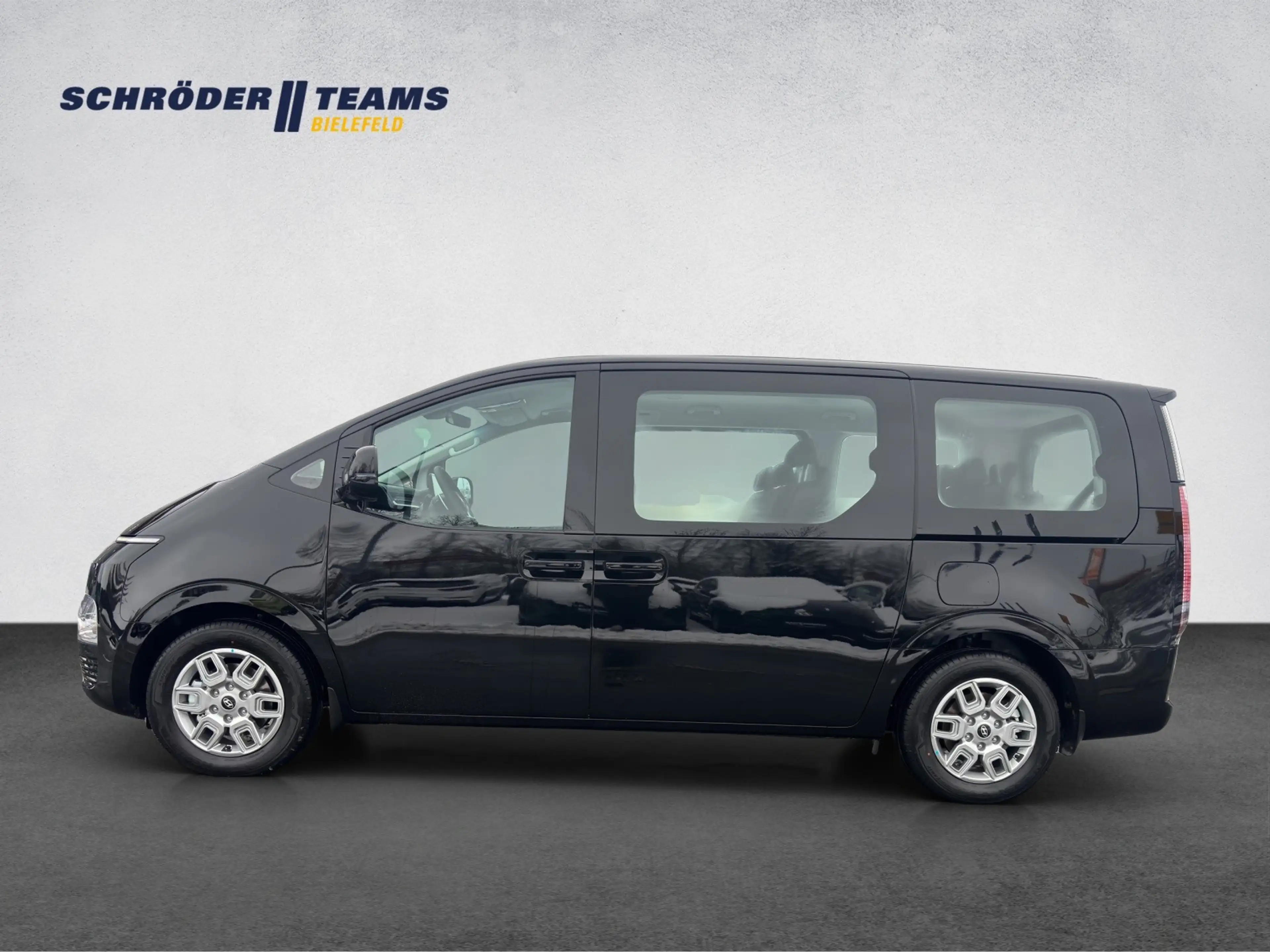 Hyundai STARIA Hybrid 1.6 T-GDi Trend NSCC/VIRTUAL/NAVI — photo 2