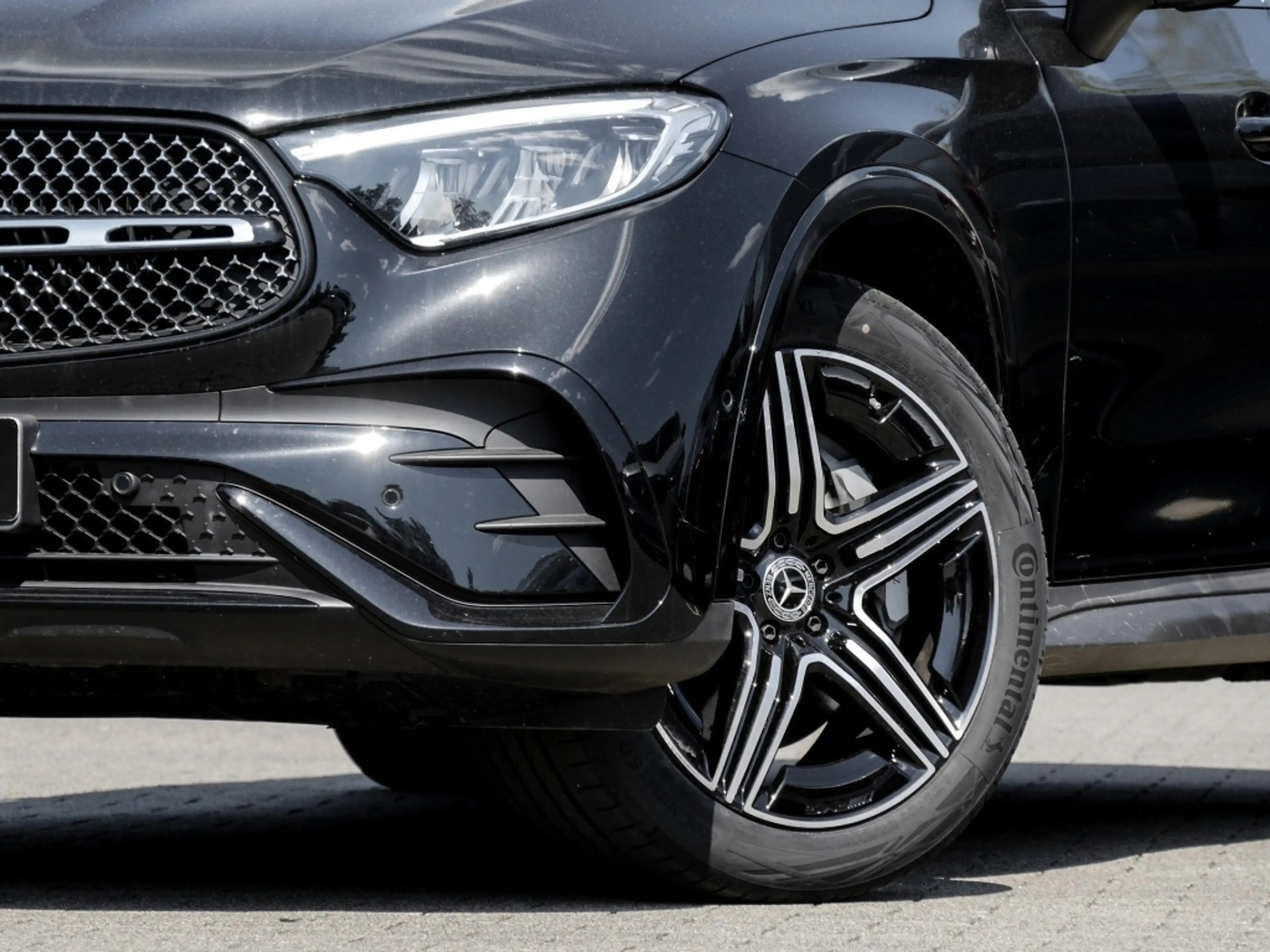 Mercedes-Benz GLC 220 d 4M Cp AMG-Sport/Pano/AHK/Night/360/20" — photo 6