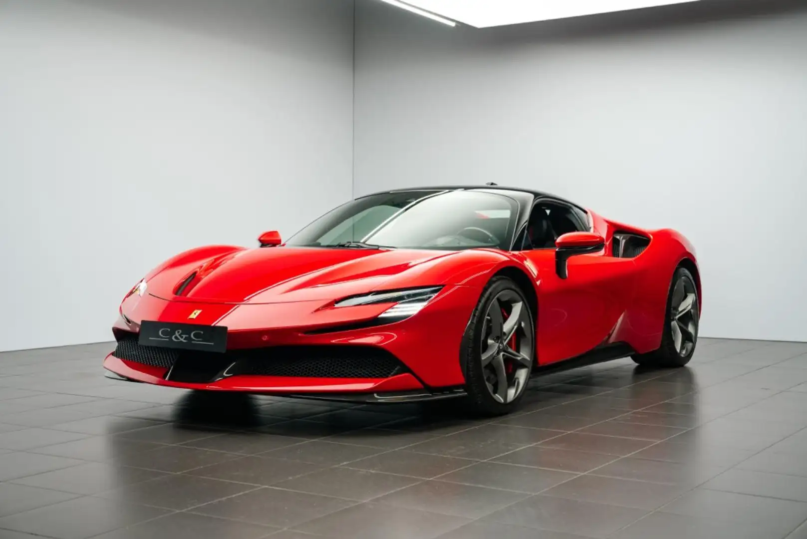 Ferrari SF90 Spider SF90 Stradale FIORANO/CARBON/CAM Červená - 1