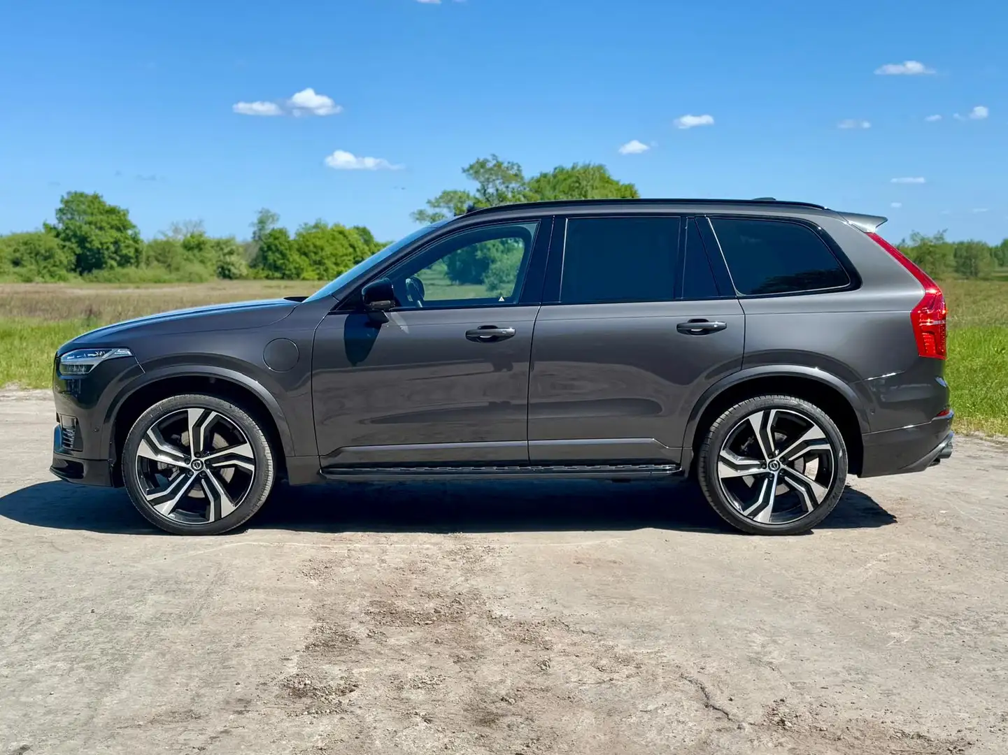 Volvo XC90 T8 AWD Ultimate Dark | Full option | Heico Bodykit Bruin - 2