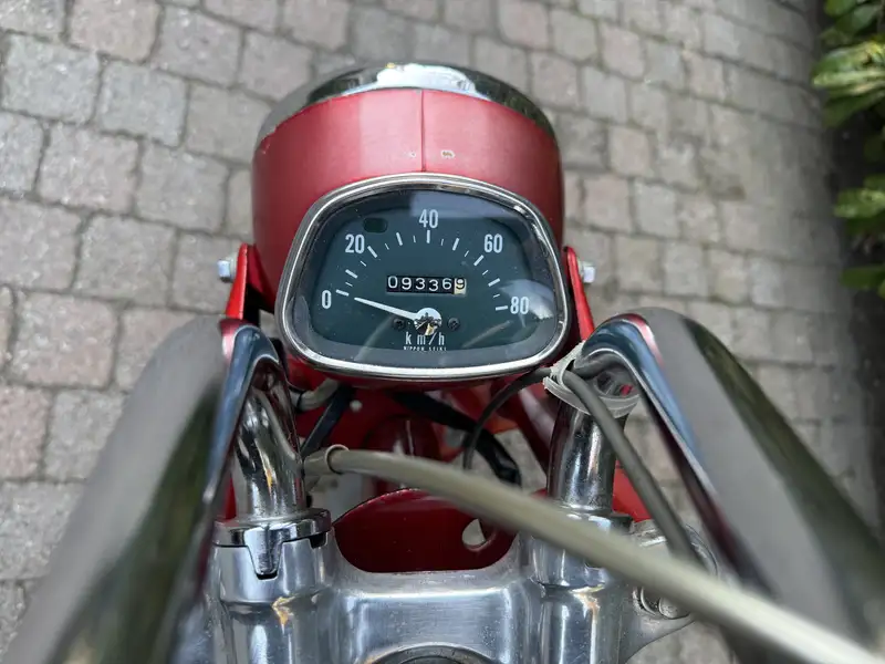 Honda Dax ST 50 - foto 4