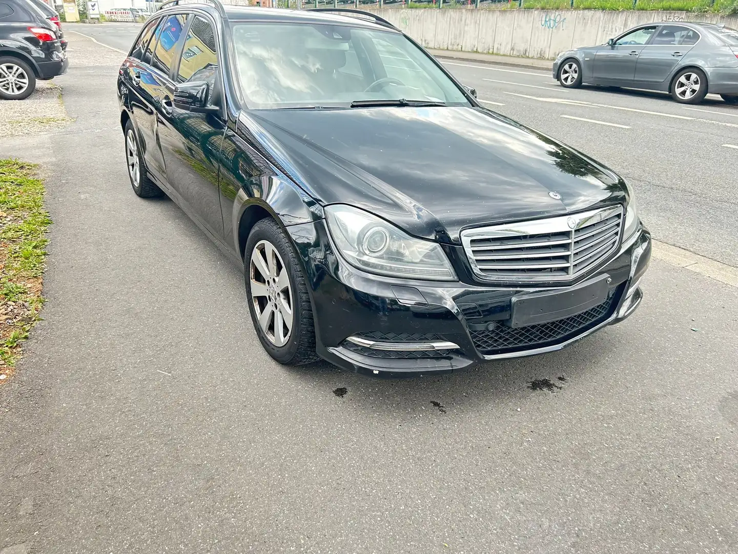 Mercedes-Benz C 220 T CDI DPF BlueEFFICIENCY Elegance Edition Nero - 1