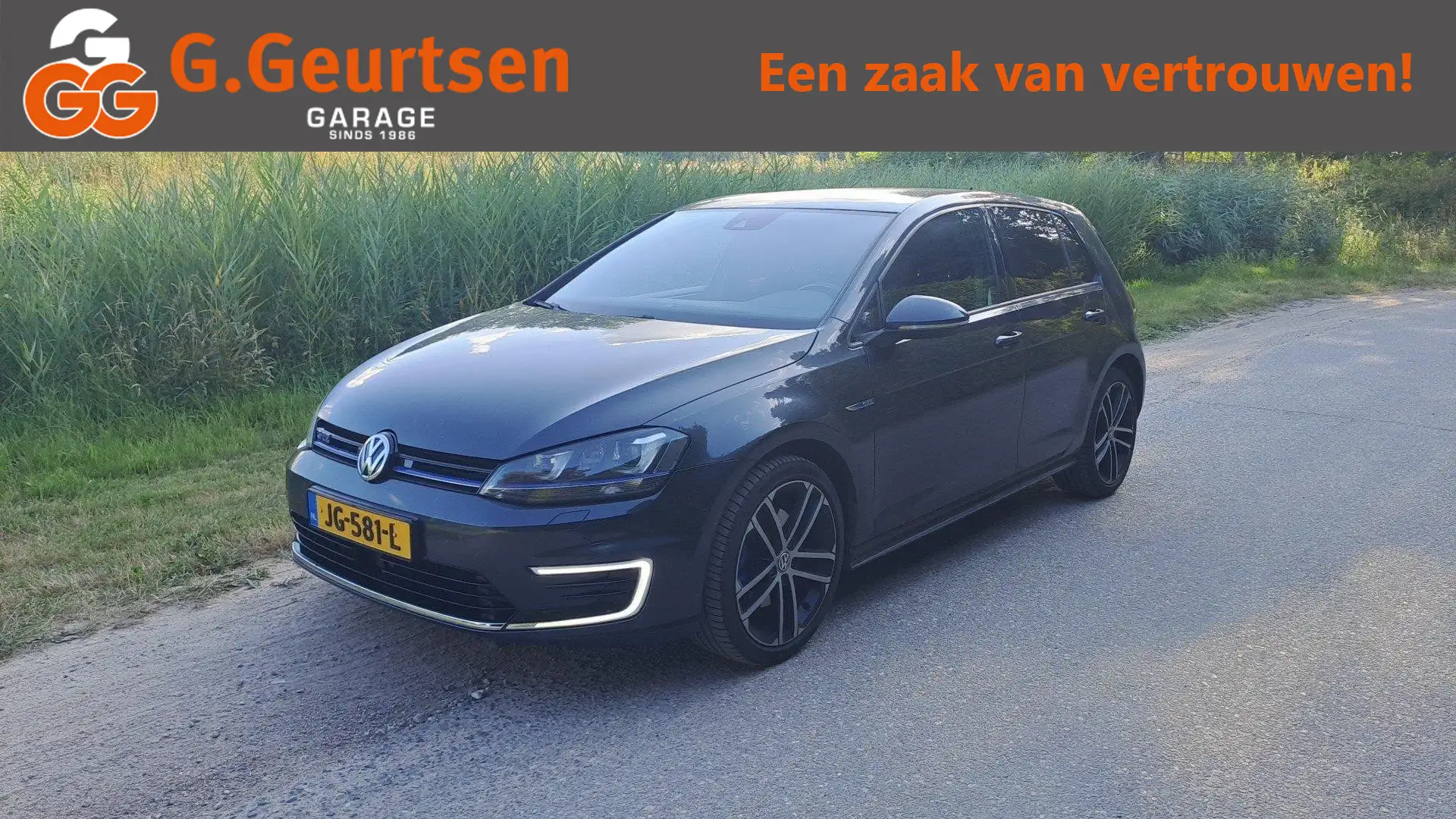 Volkswagen Golf GTE 1.4 TSI Zwart - 1