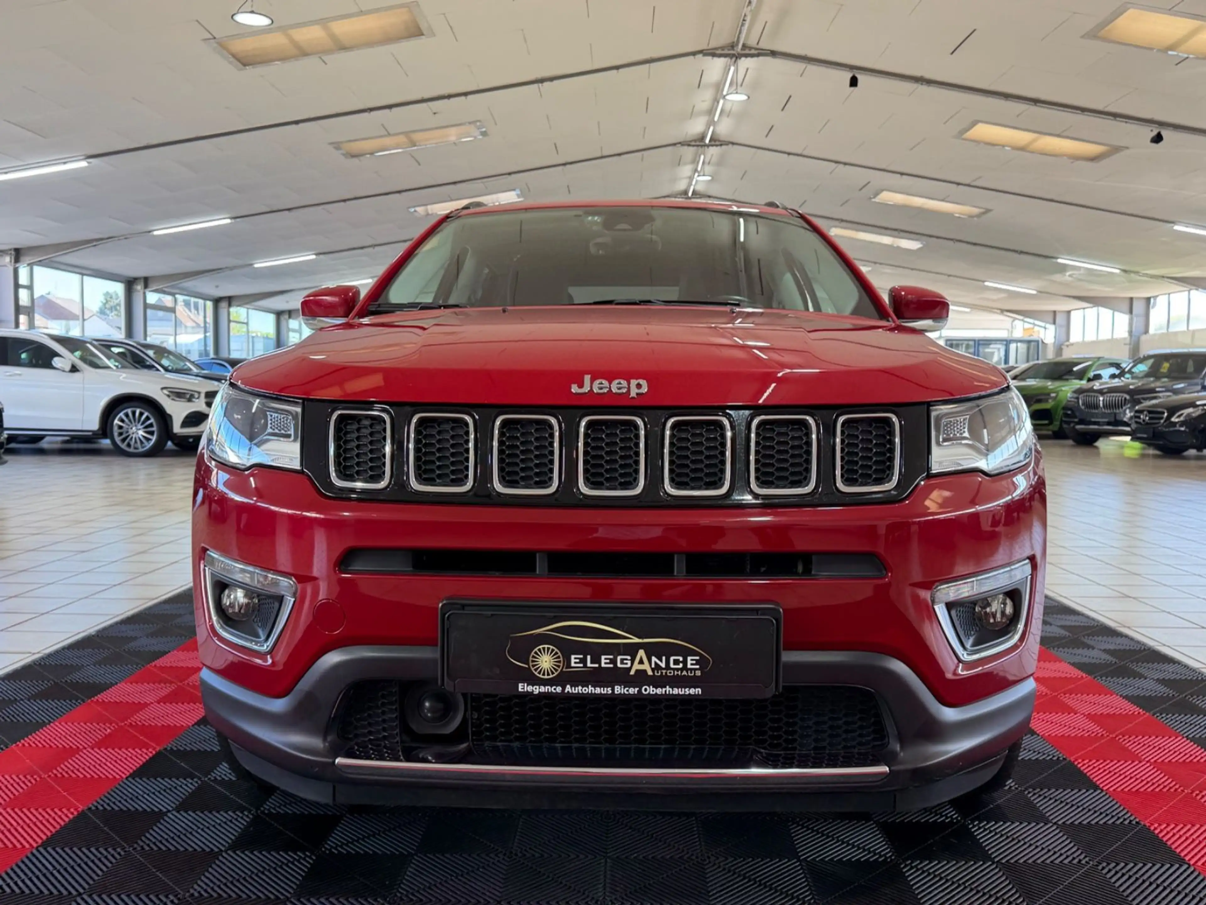 Jeep Compass Limited 4WD*AMBIENTE*ALLRAD*KEYGO* — photo 2