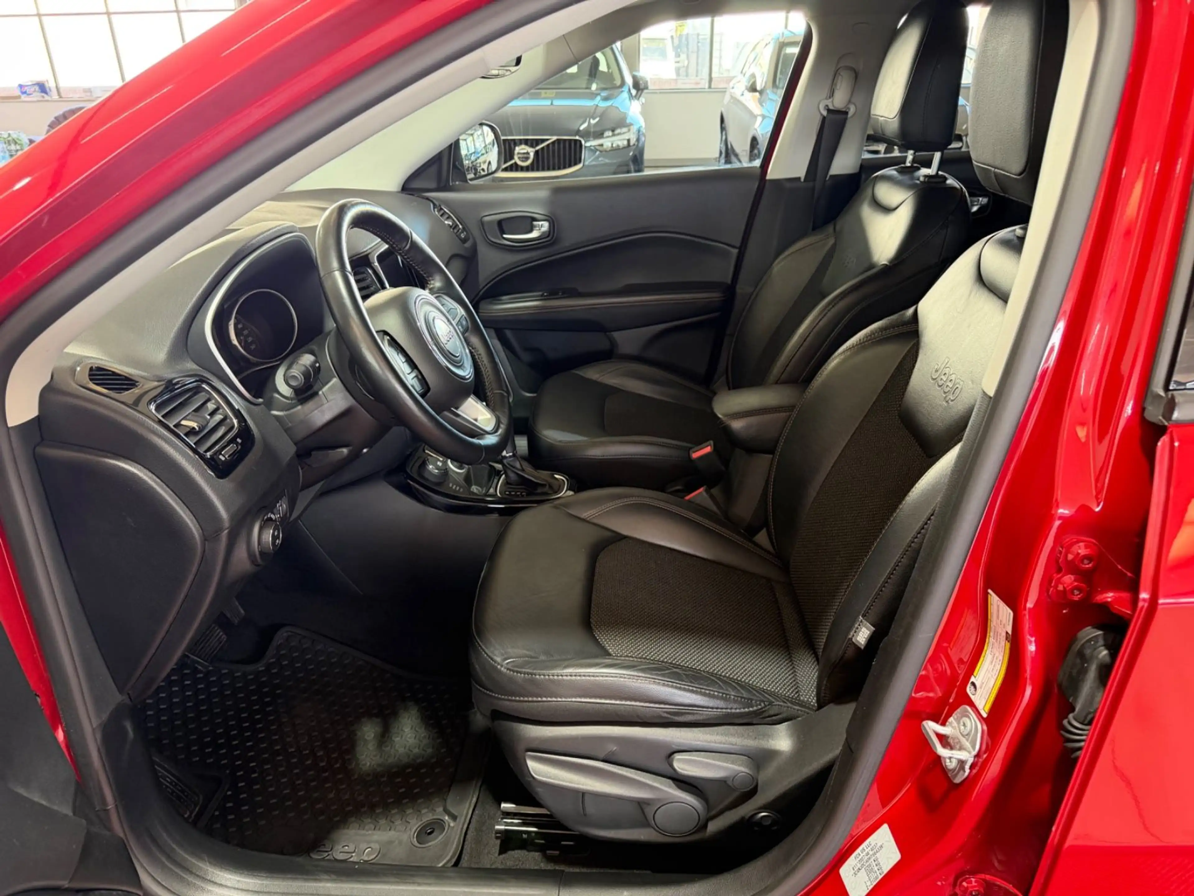 Jeep Compass Limited 4WD*AMBIENTE*ALLRAD*KEYGO* — photo 10