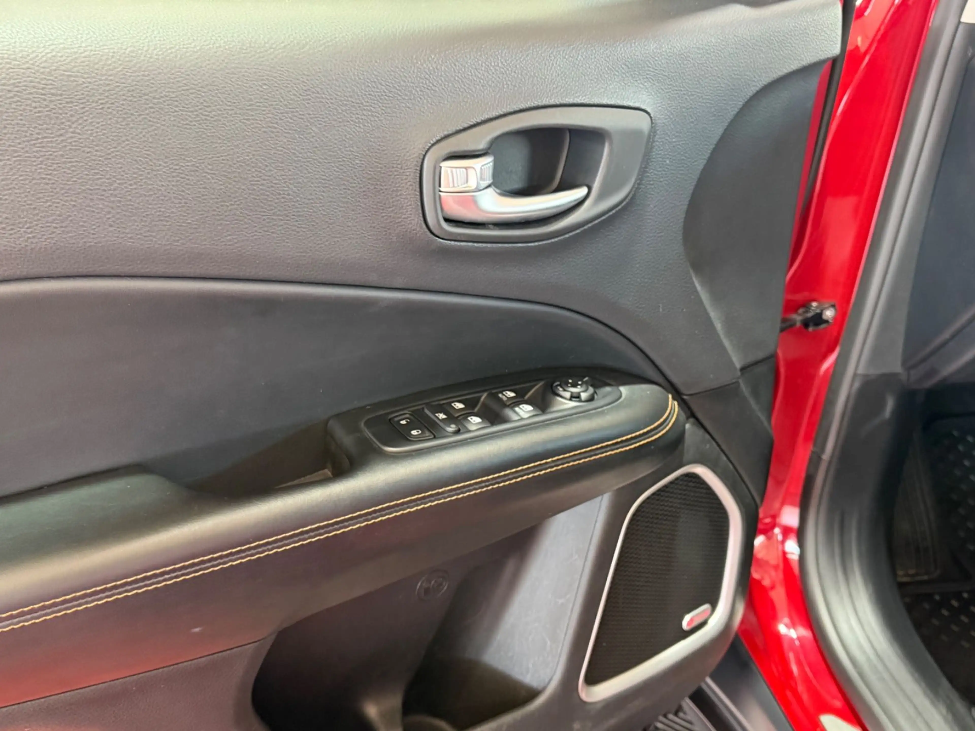 Jeep Compass Limited 4WD*AMBIENTE*ALLRAD*KEYGO* — photo 9