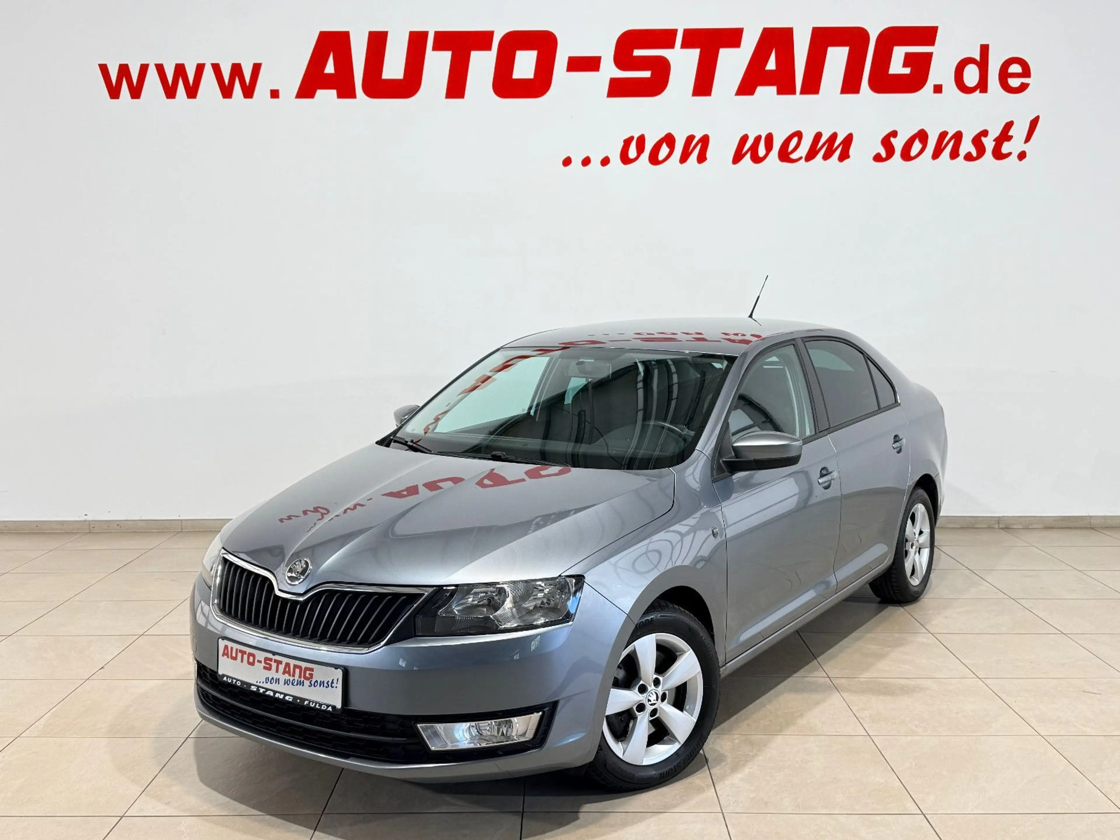 Skoda Rapid/Spaceback Ambition*SCHECKHEFT+KLIMAAUTO+SR/WR+2.HAND — photo 2