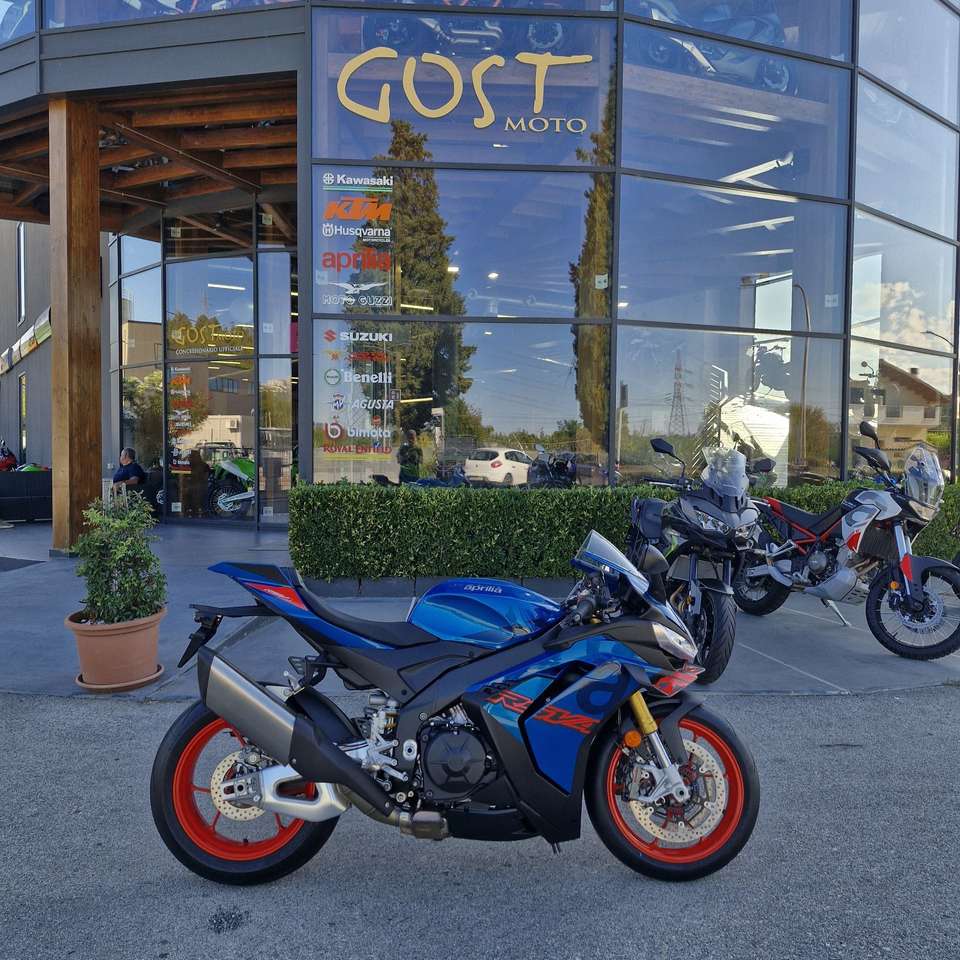 Aprilia RSV4 RSV4 1100 Stingray Blue