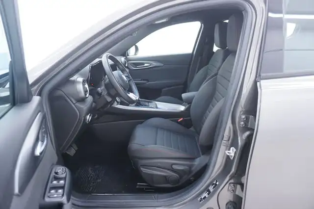 Alfa Romeo Tonale view 10